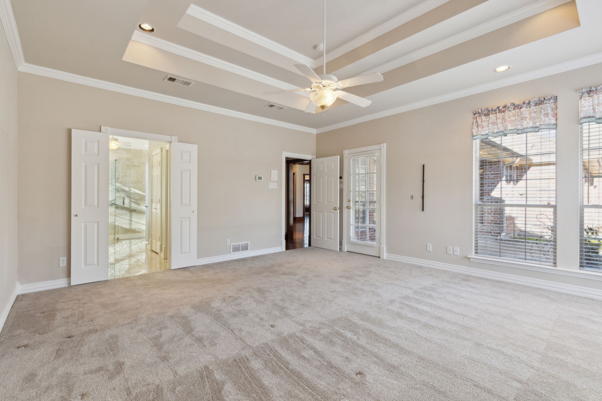155 Willowcrest