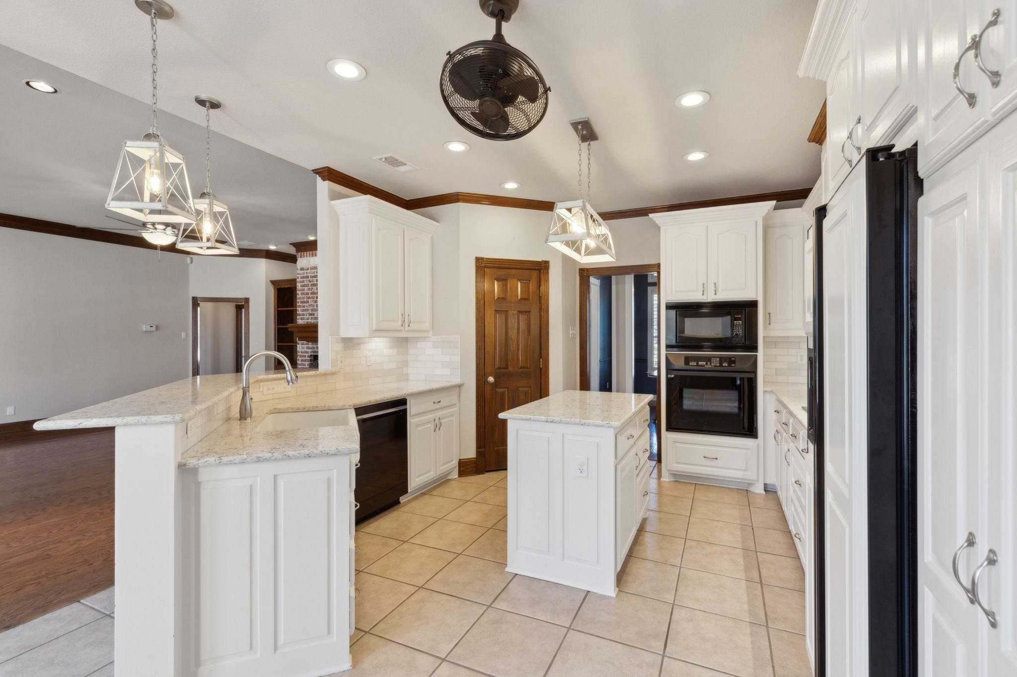 155 Willowcrest