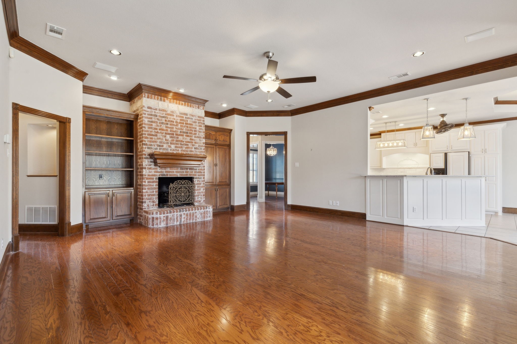 155 Willowcrest