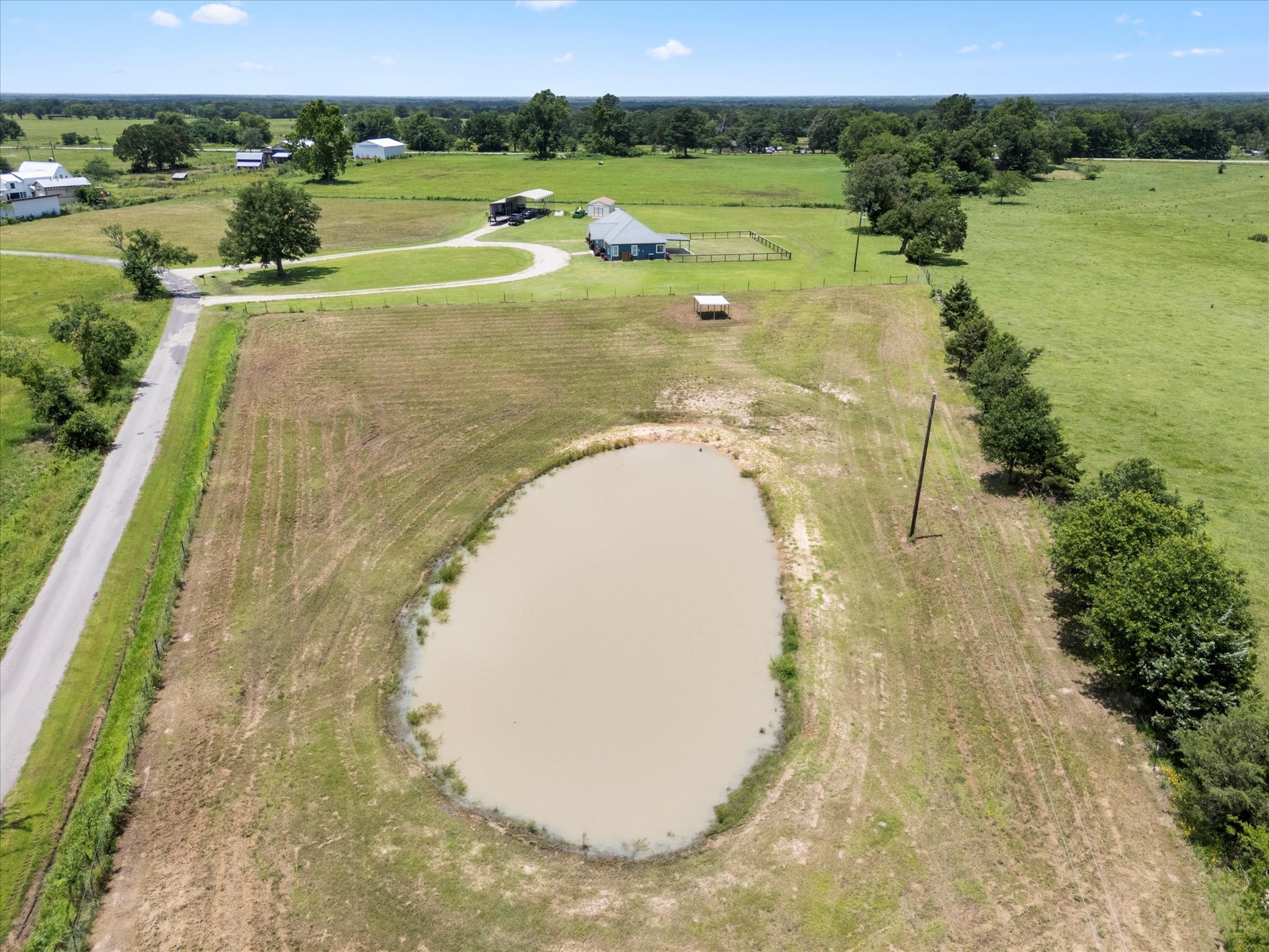 1714 County Road 1170