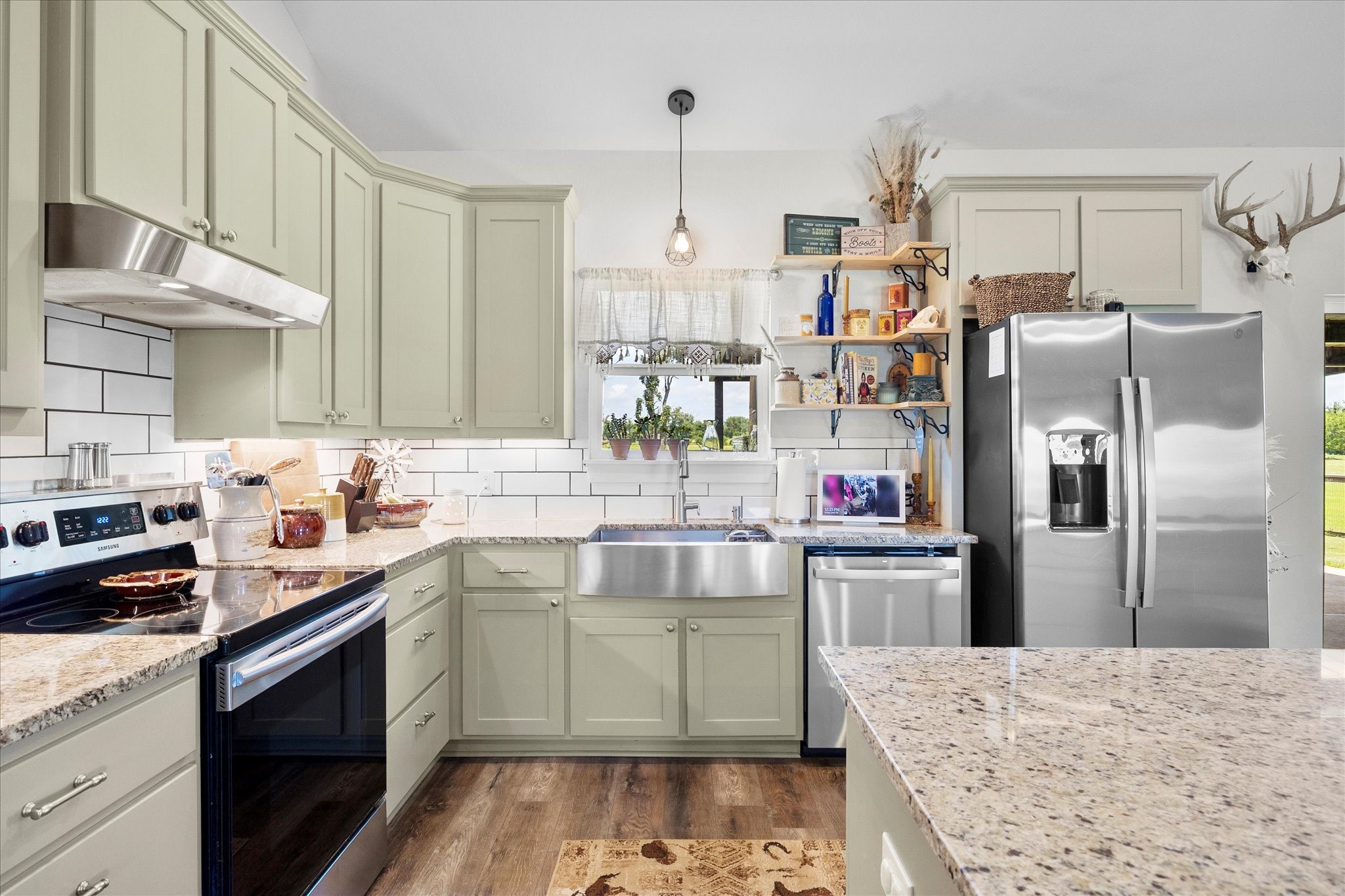 1714 County Road 1170