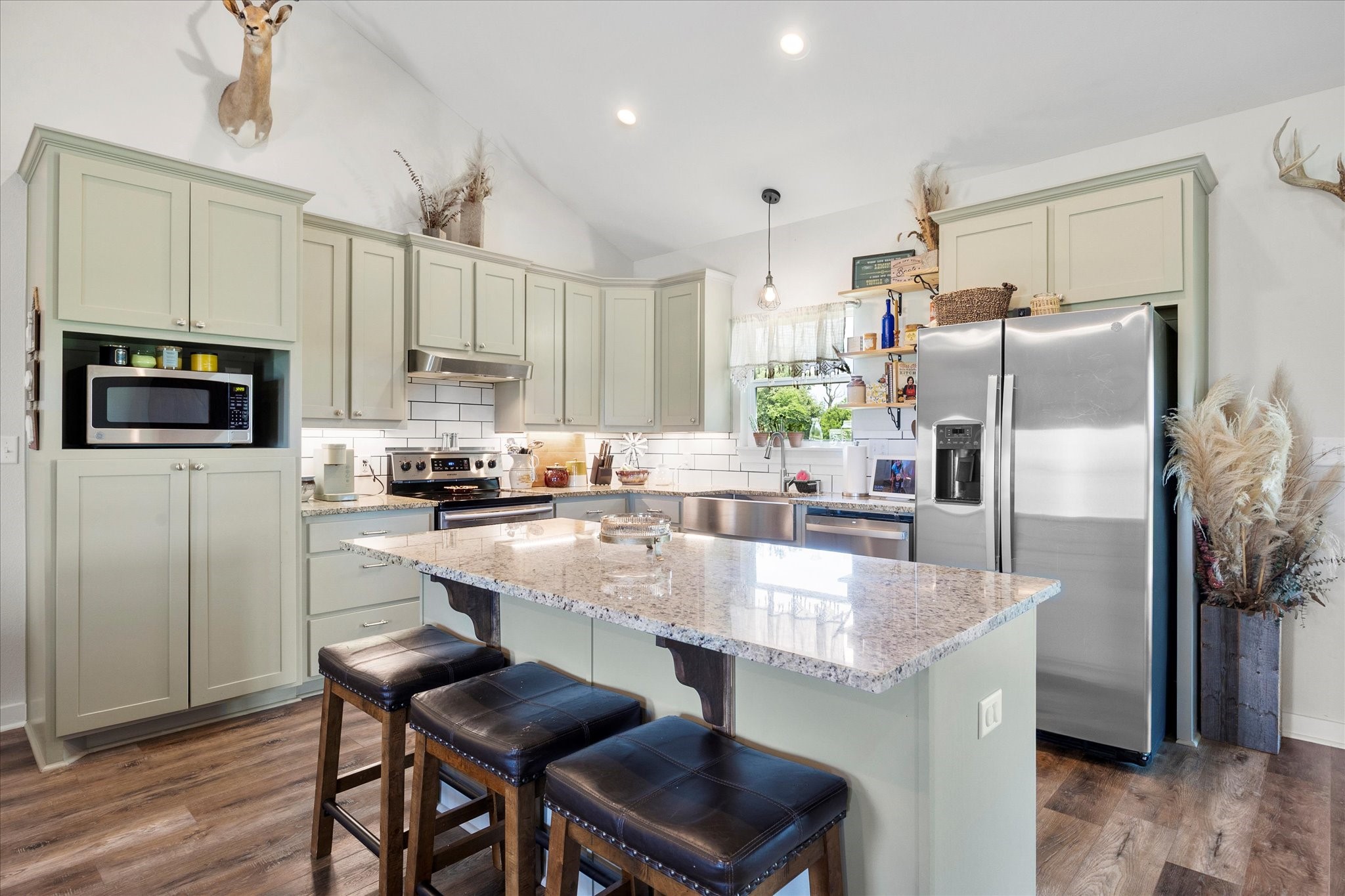 1714 County Road 1170