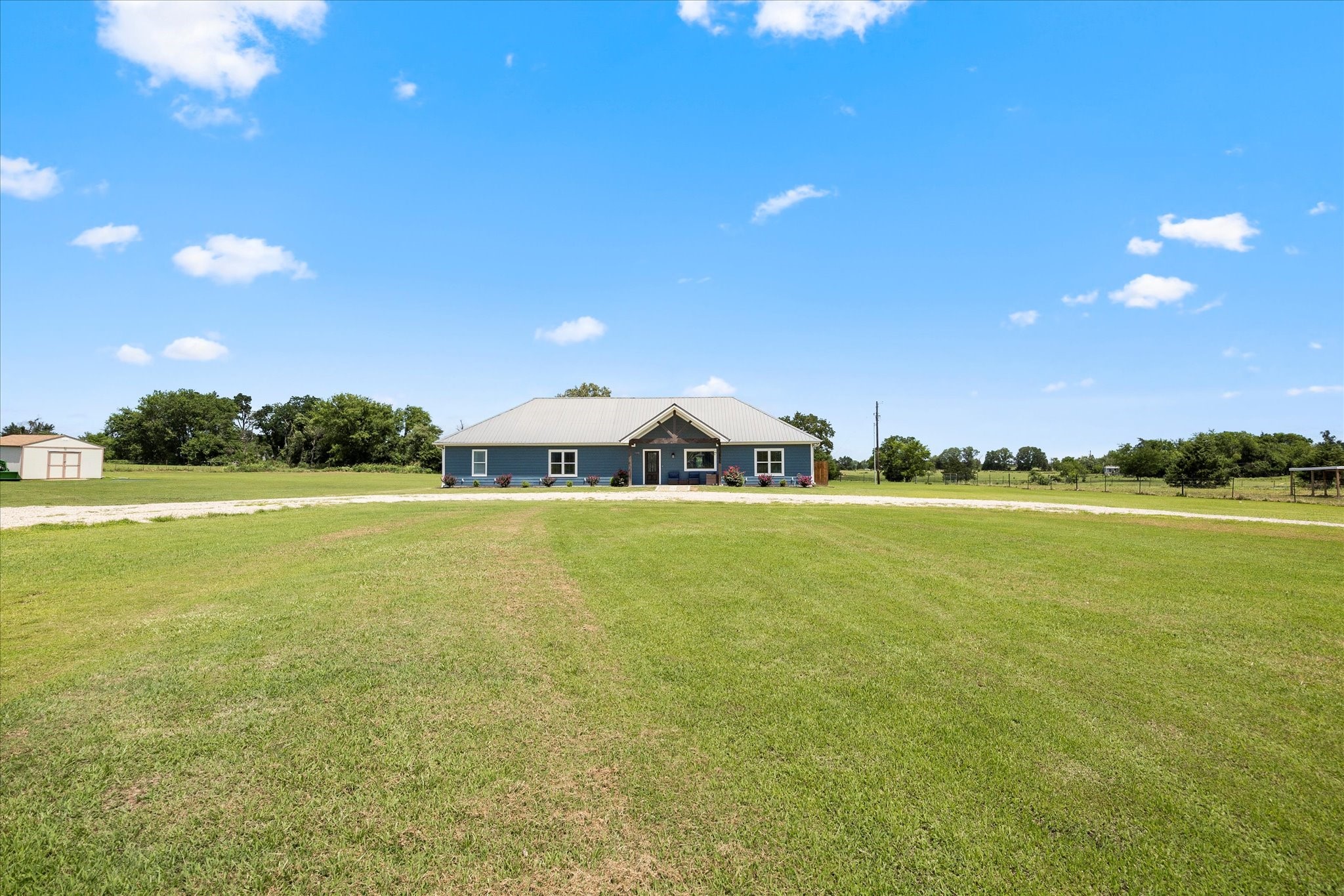 1714 County Road 1170