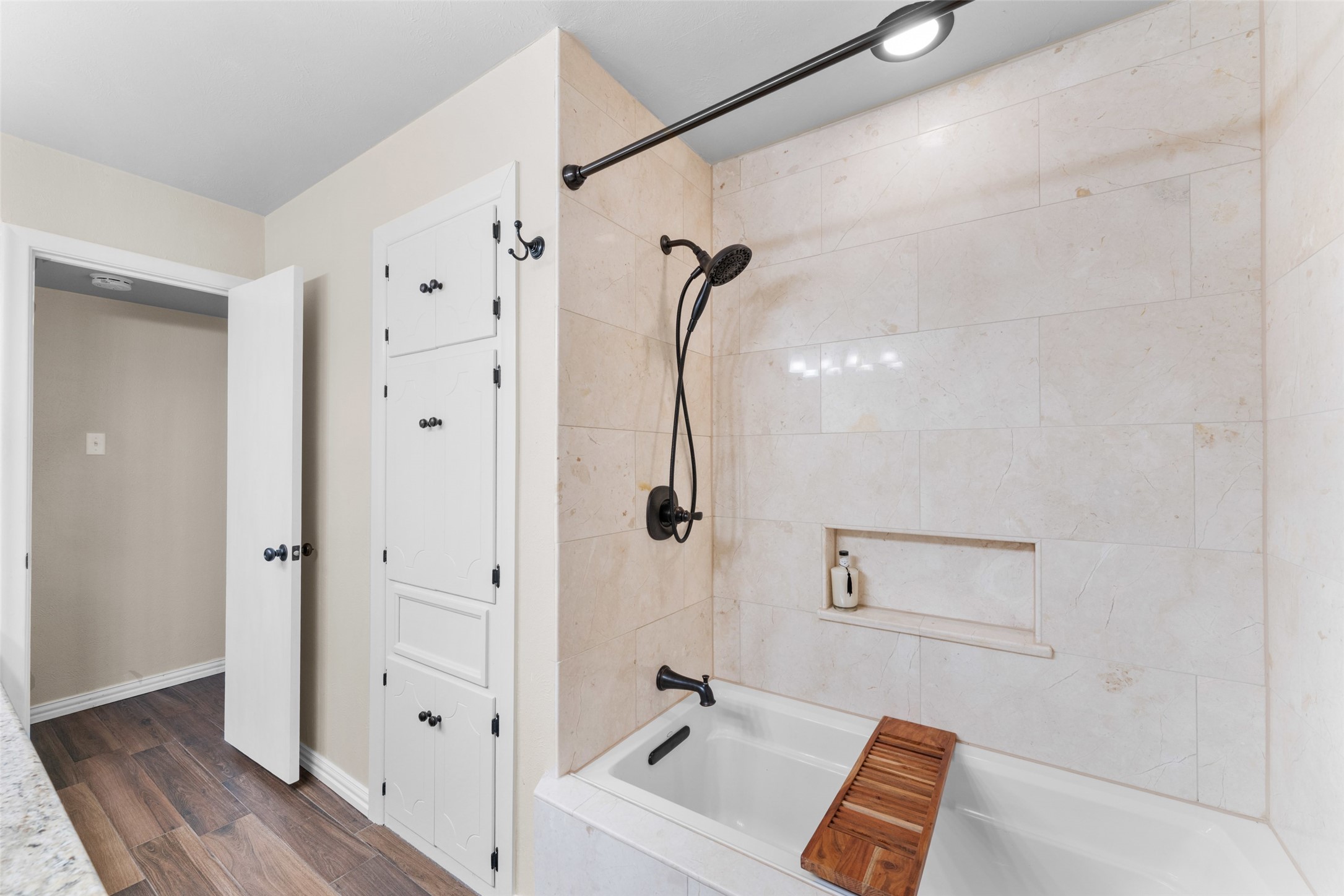 2118 Lansdowne Drive