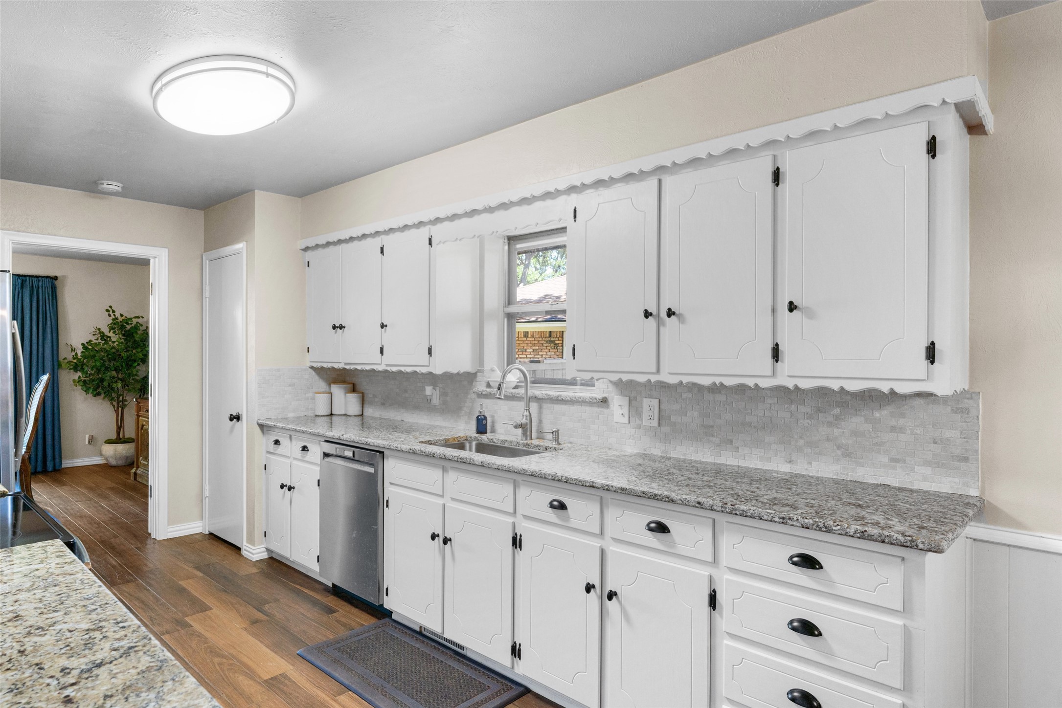 2118 Lansdowne Drive