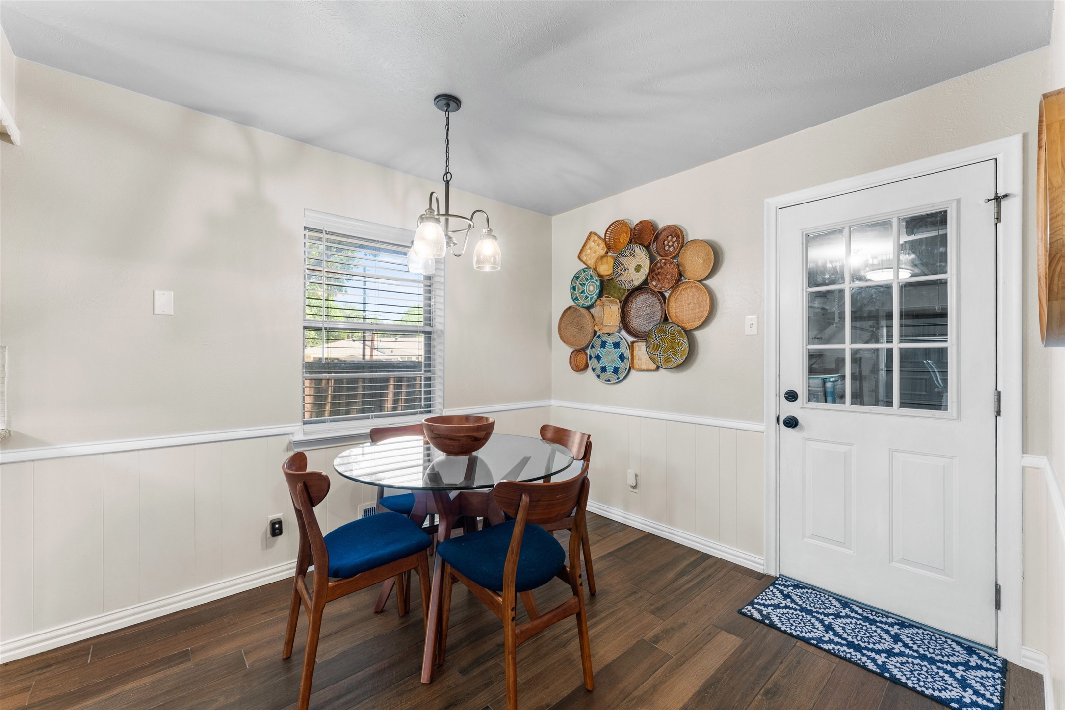 2118 Lansdowne Drive