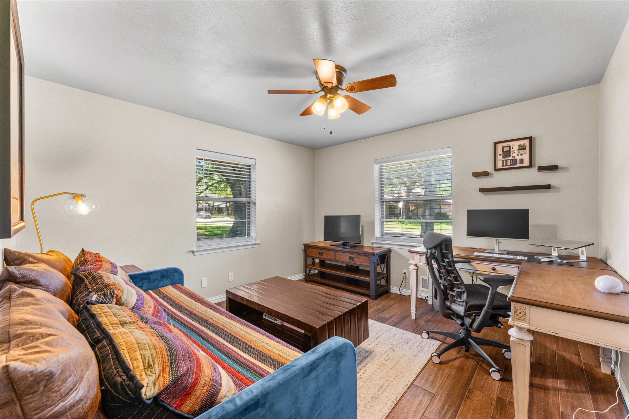 2118 Lansdowne Drive