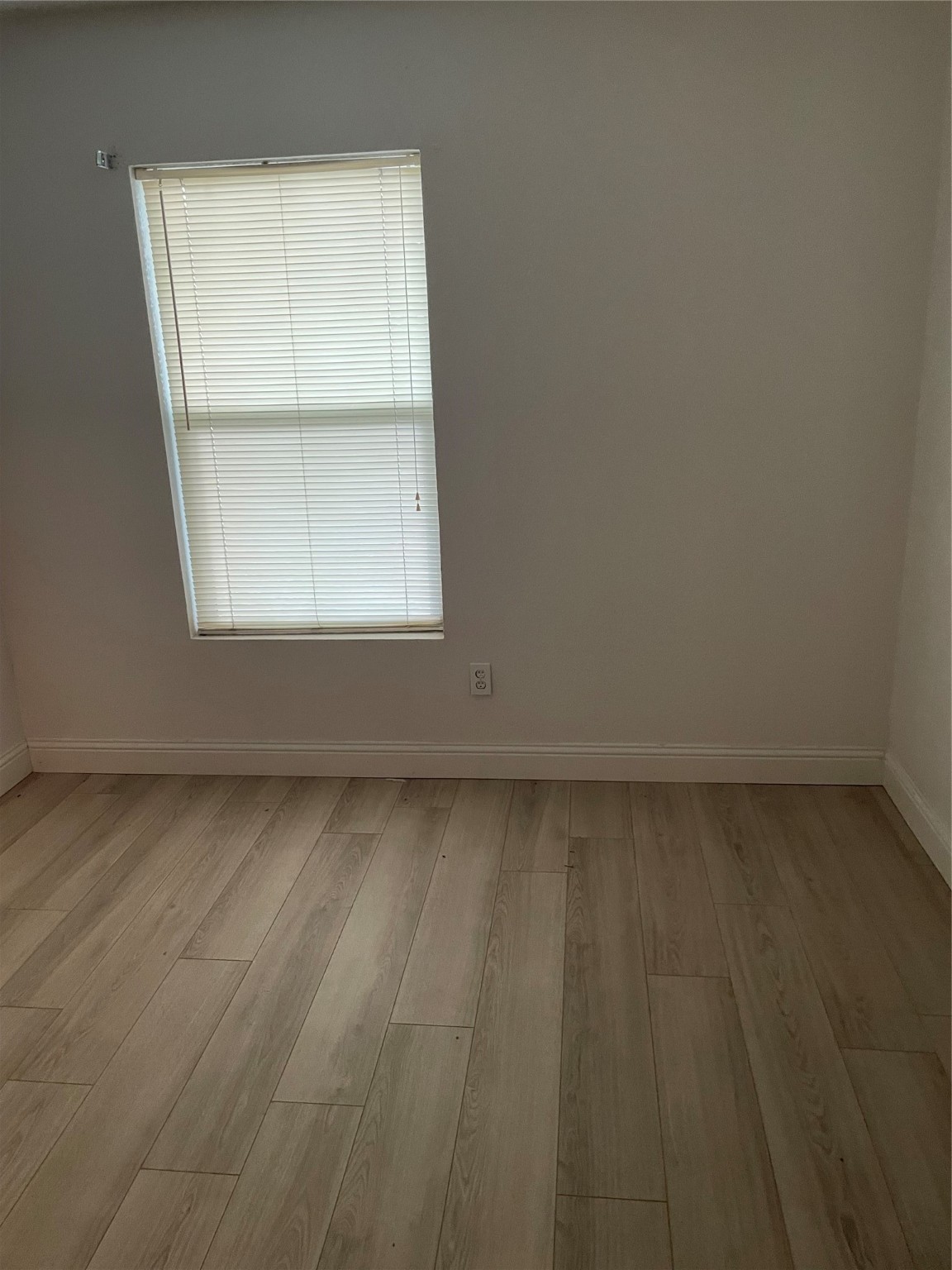 923 Brae Loch Drive
