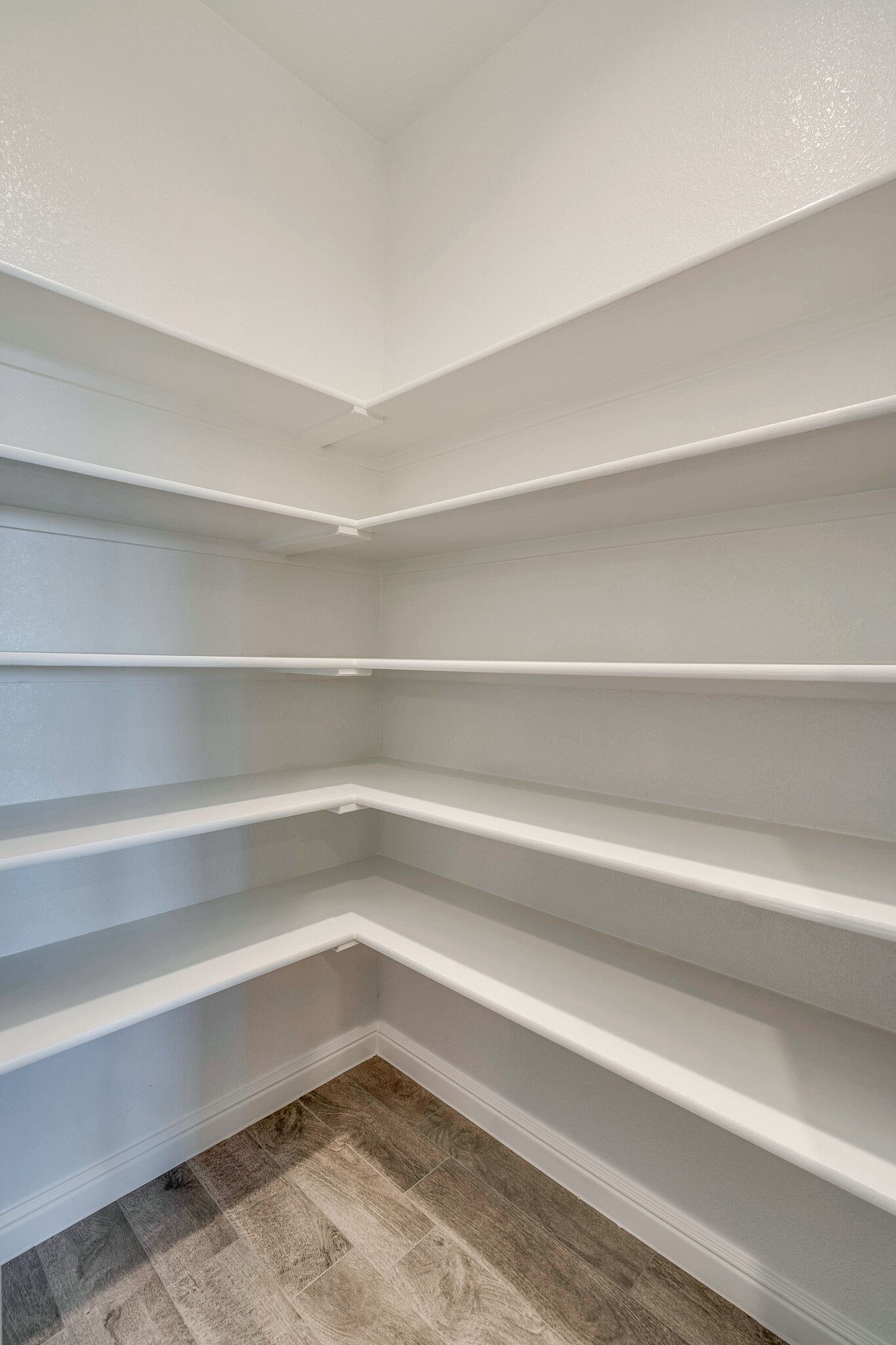 1441 Archway Court