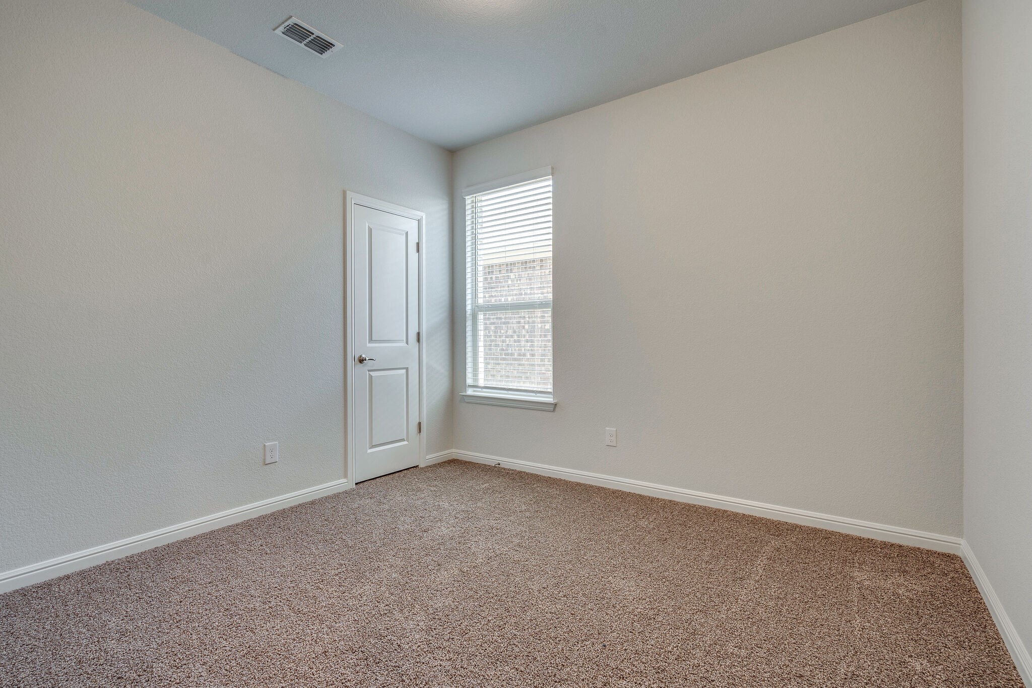 1441 Archway Court