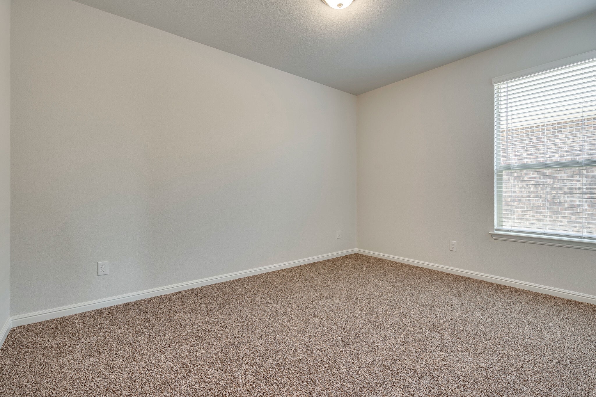 1441 Archway Court