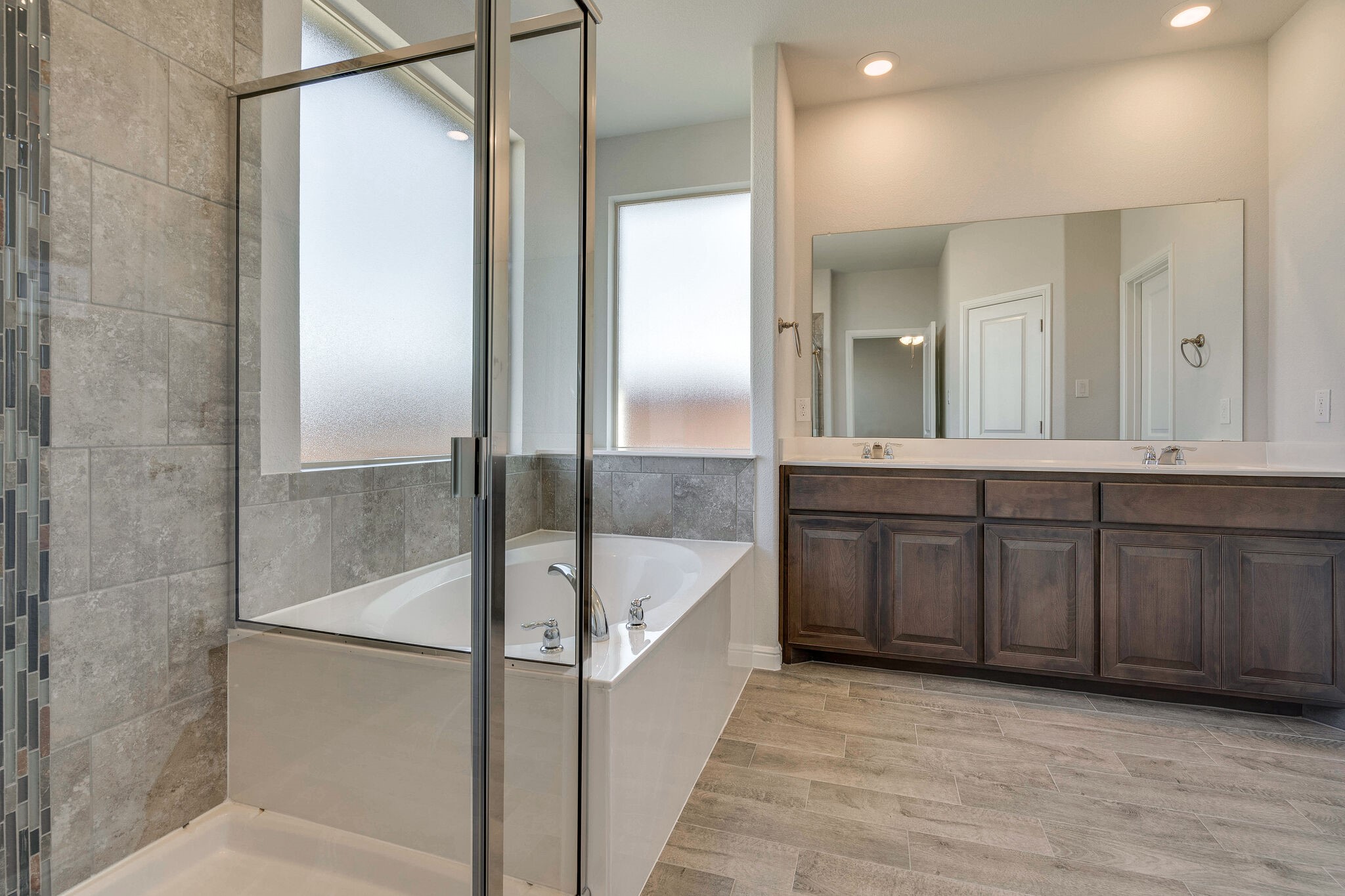 1441 Archway Court