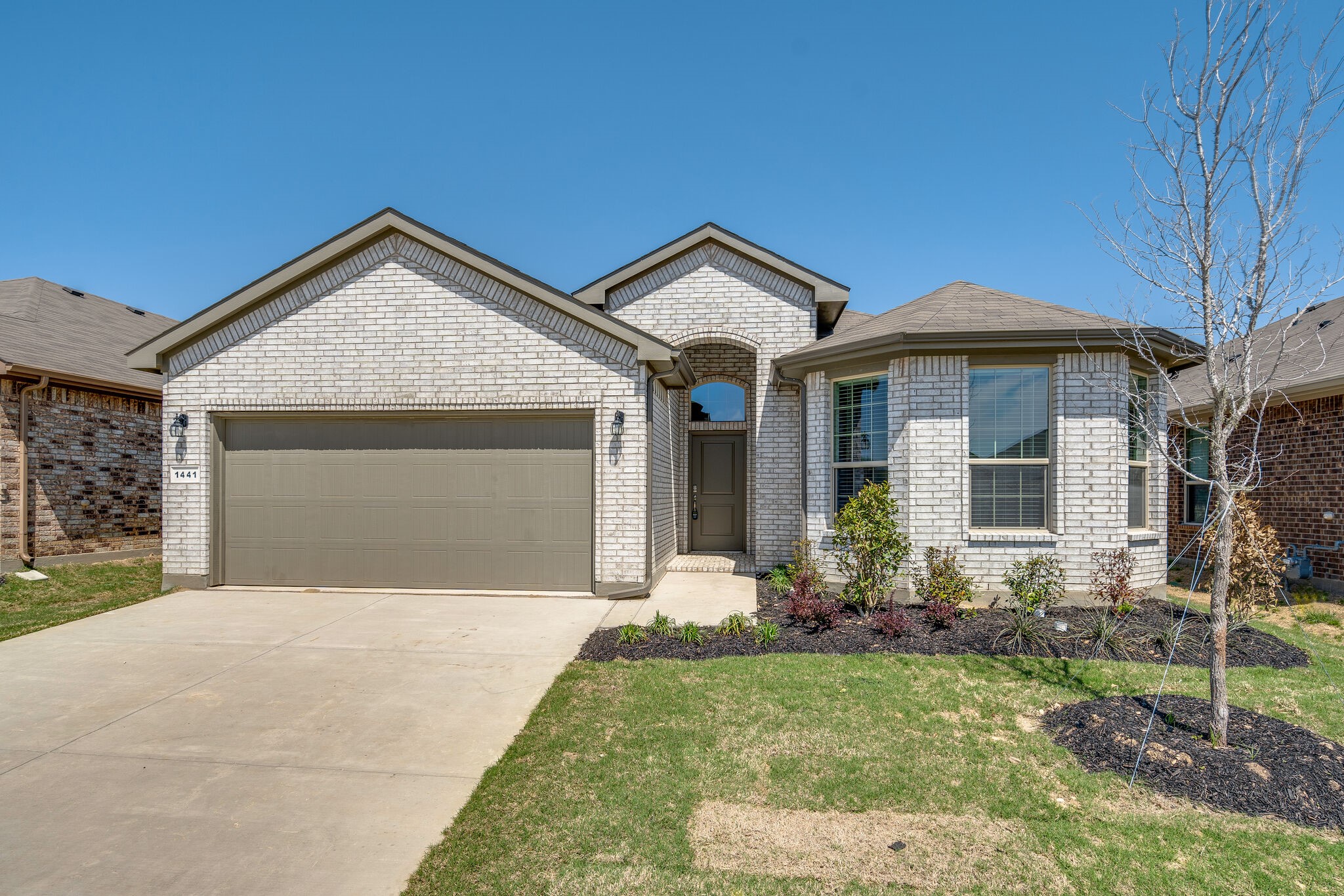 1441 Archway Court