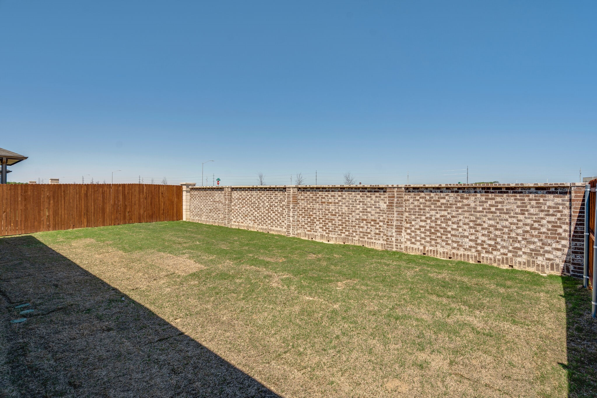 1441 Archway Court