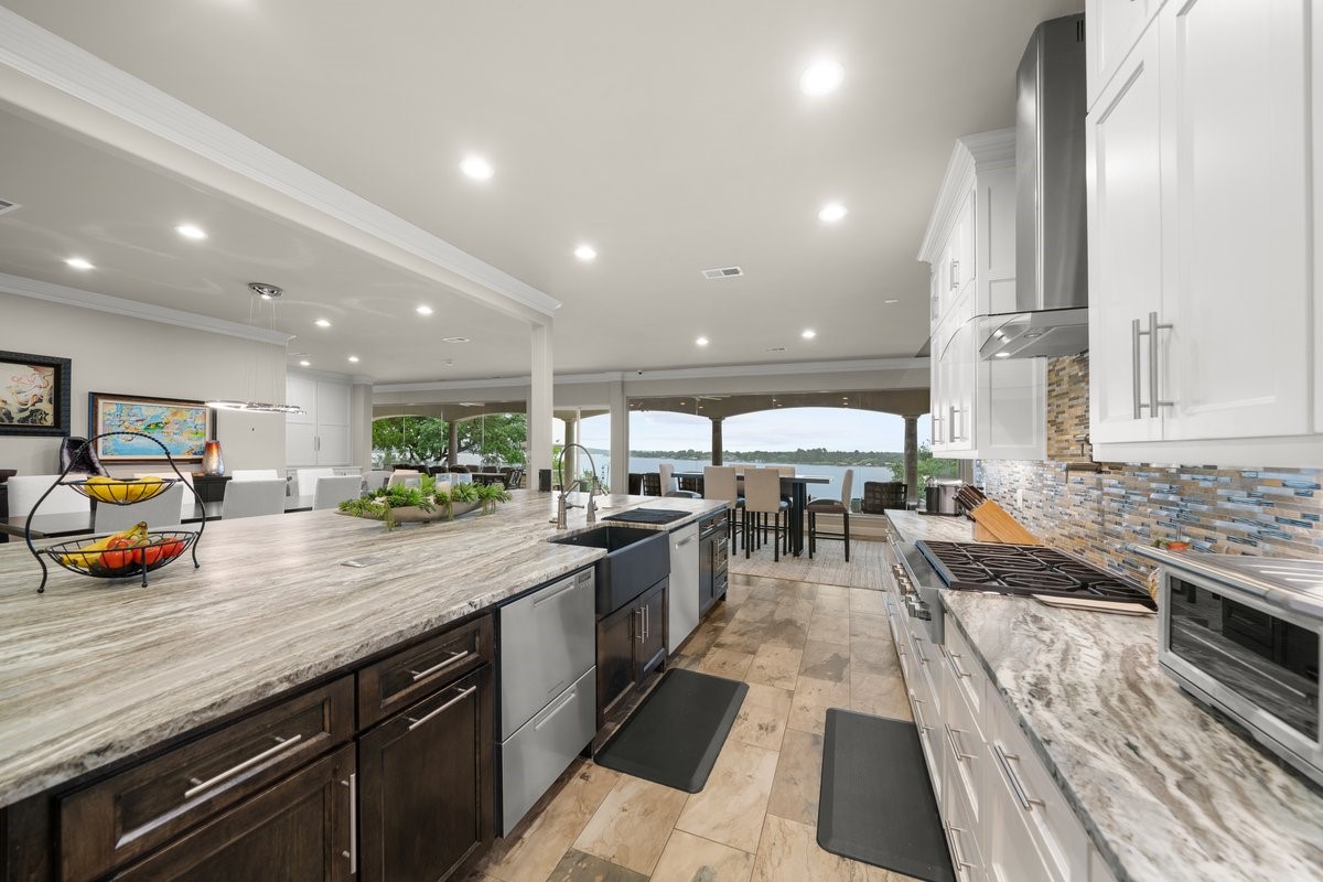 7004 Stone Bluff Court