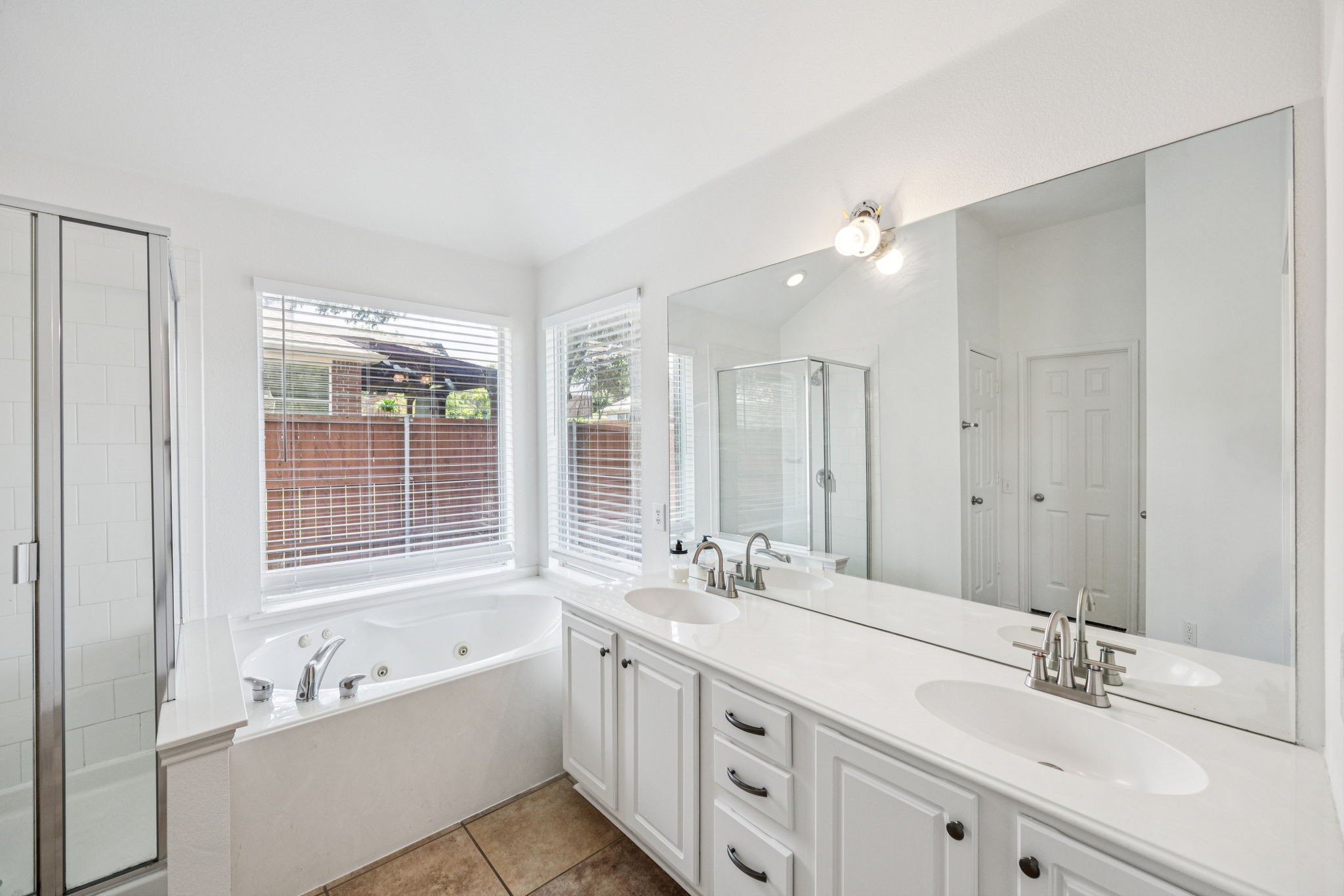 1419 Grass Valley