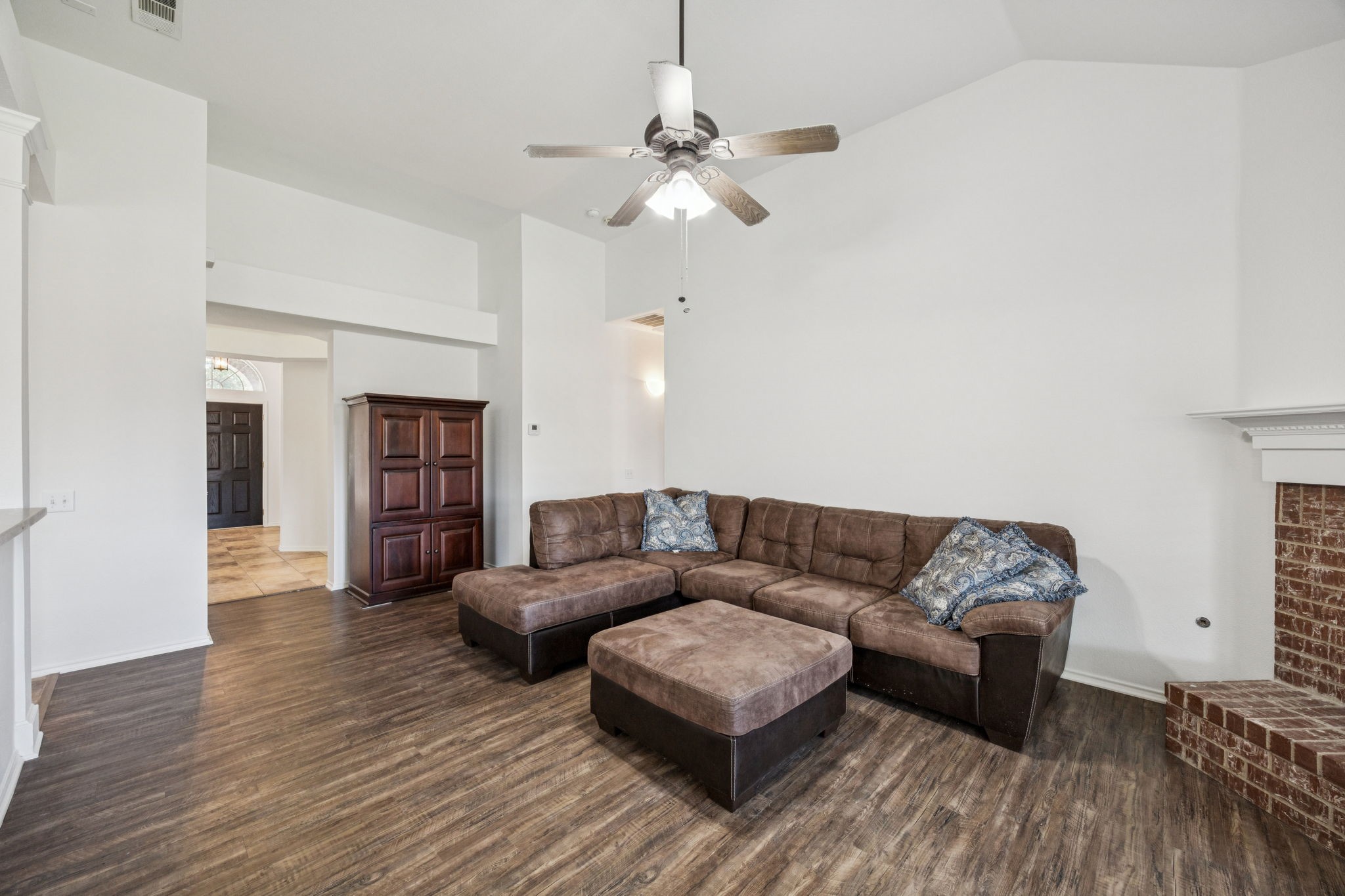 1419 Grass Valley