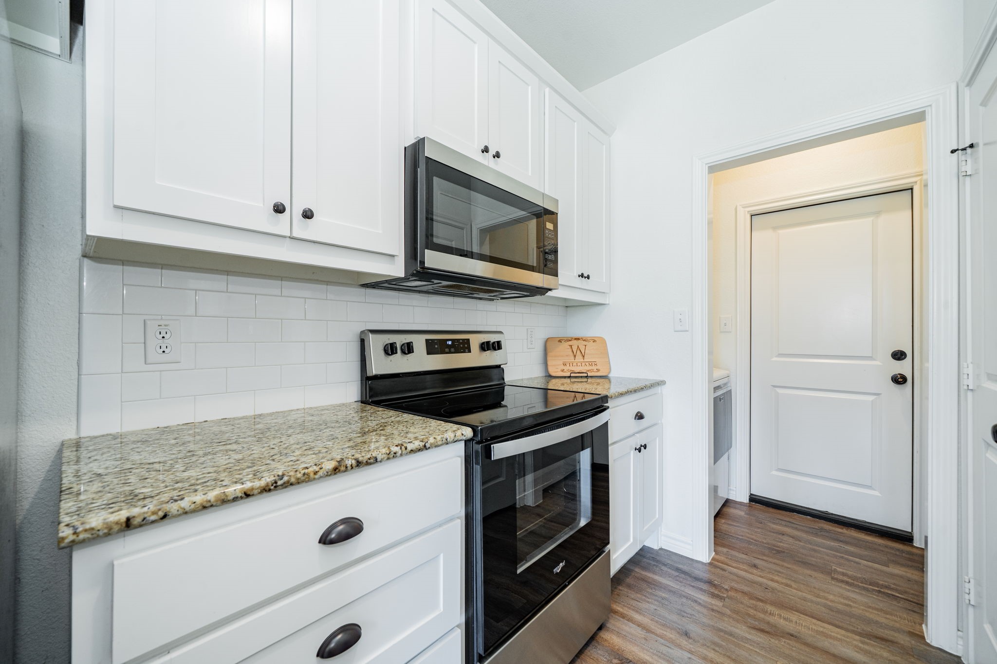 2901 Emma Lane