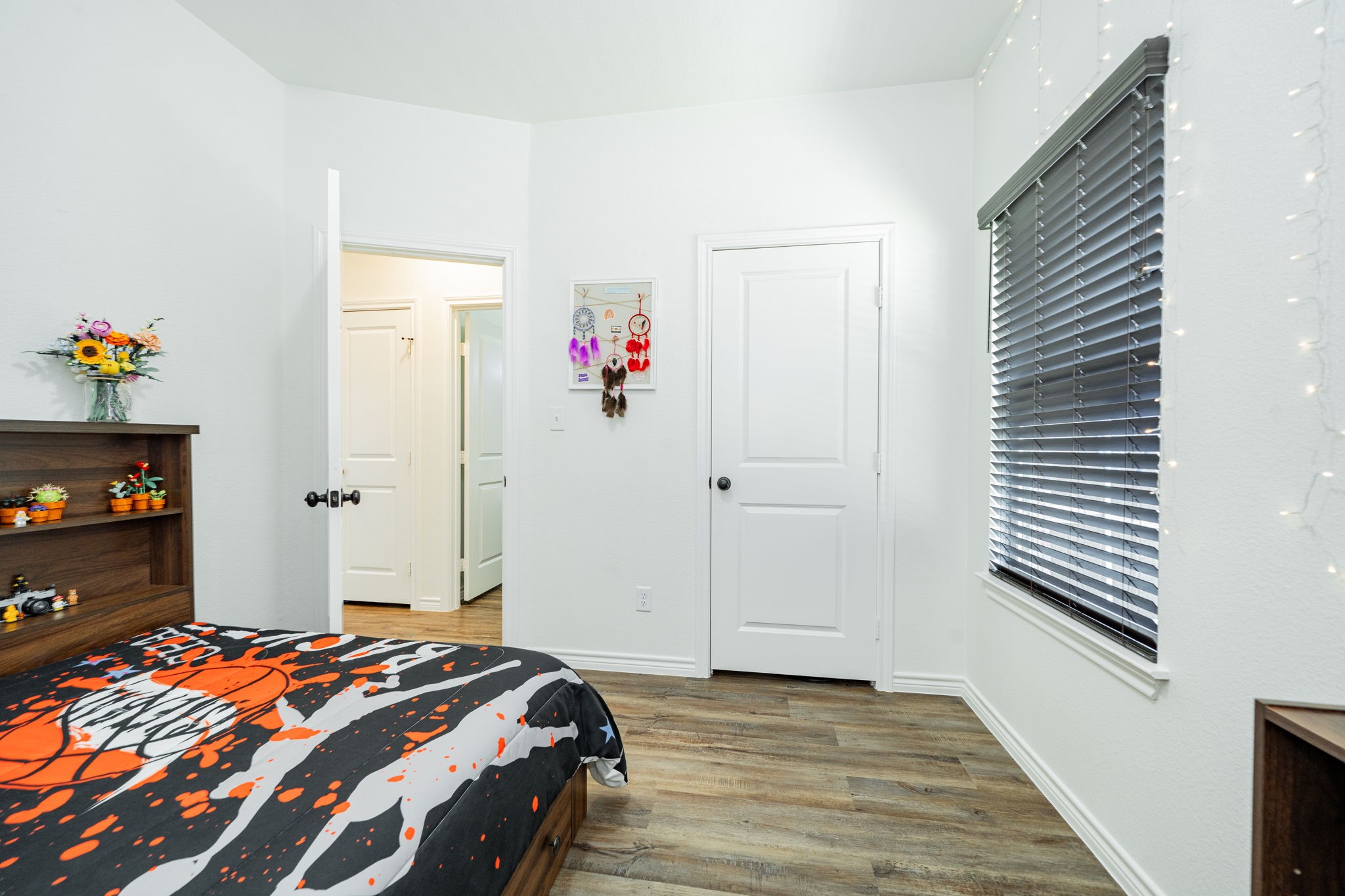2901 Emma Lane