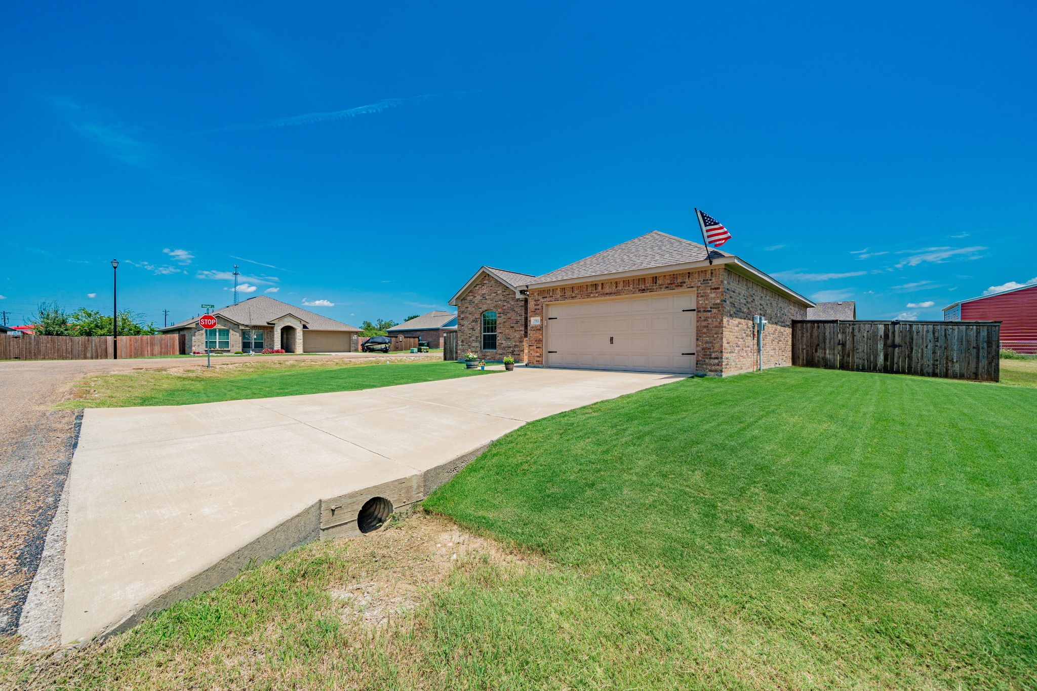 2901 Emma Lane