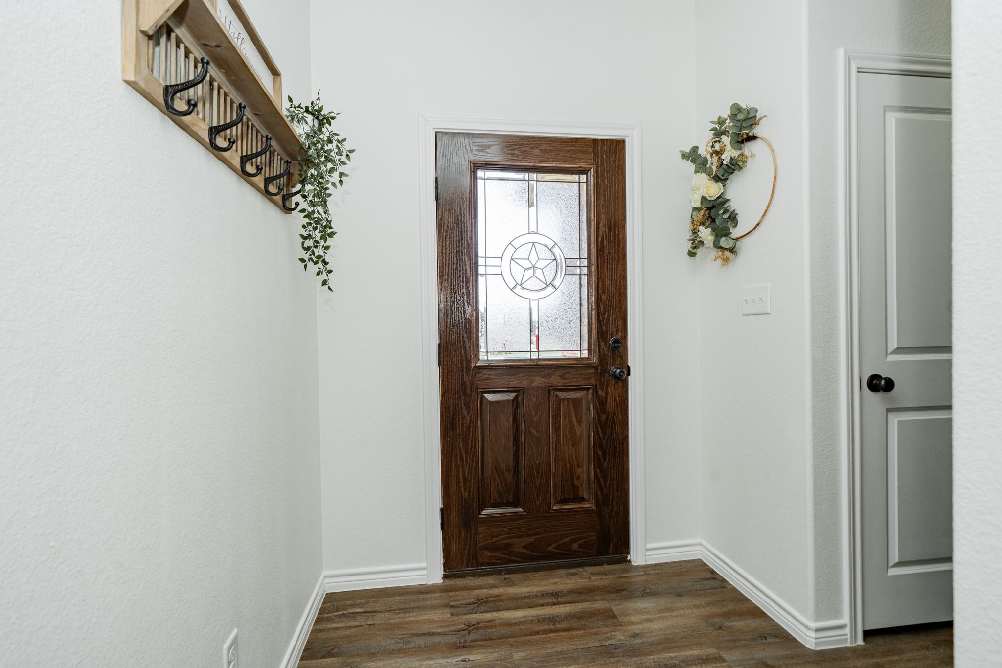 2901 Emma Lane