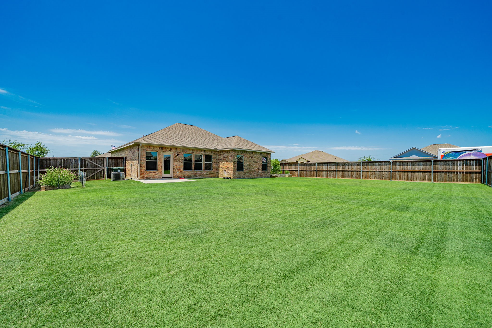 2901 Emma Lane