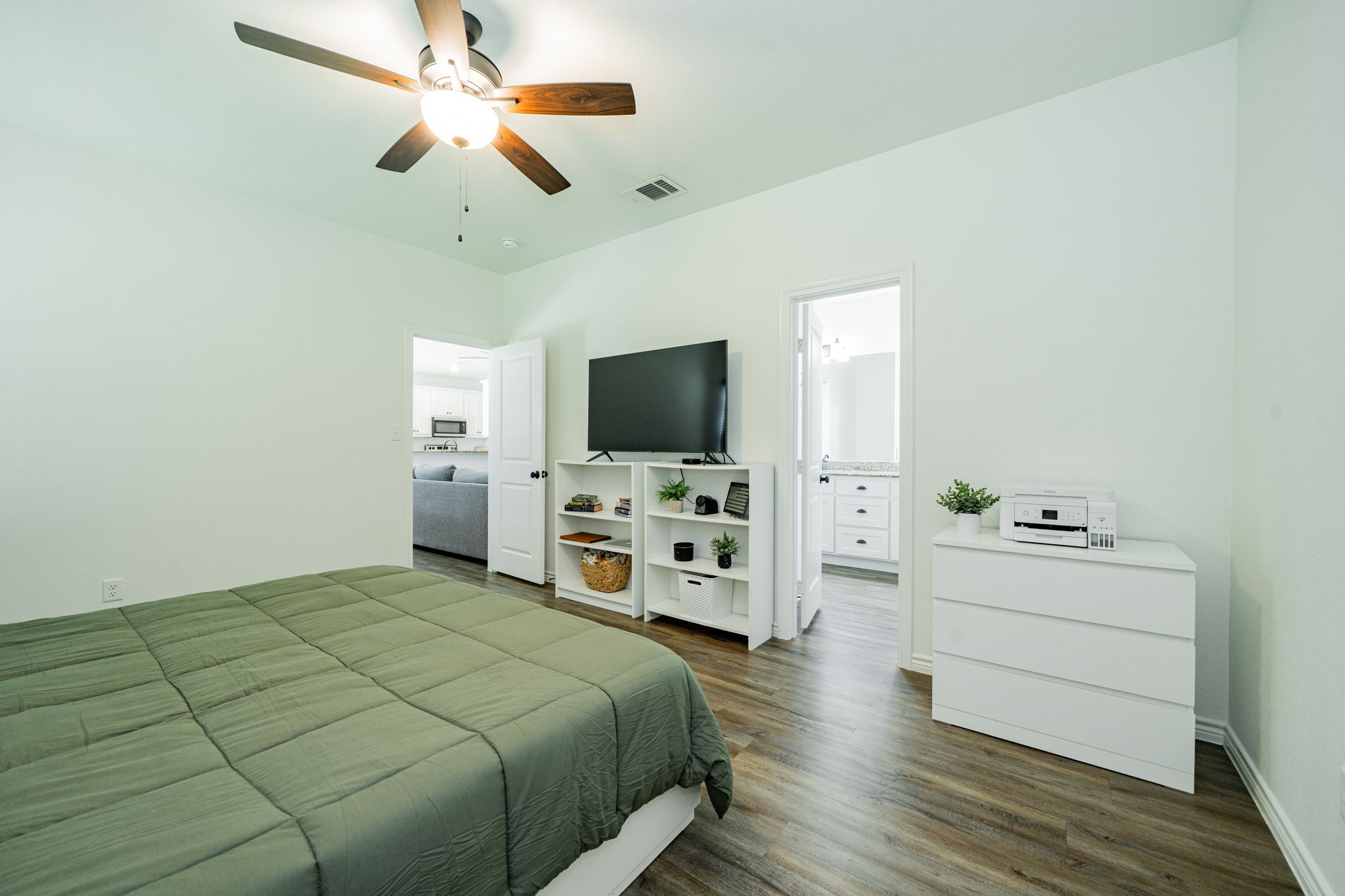 2901 Emma Lane
