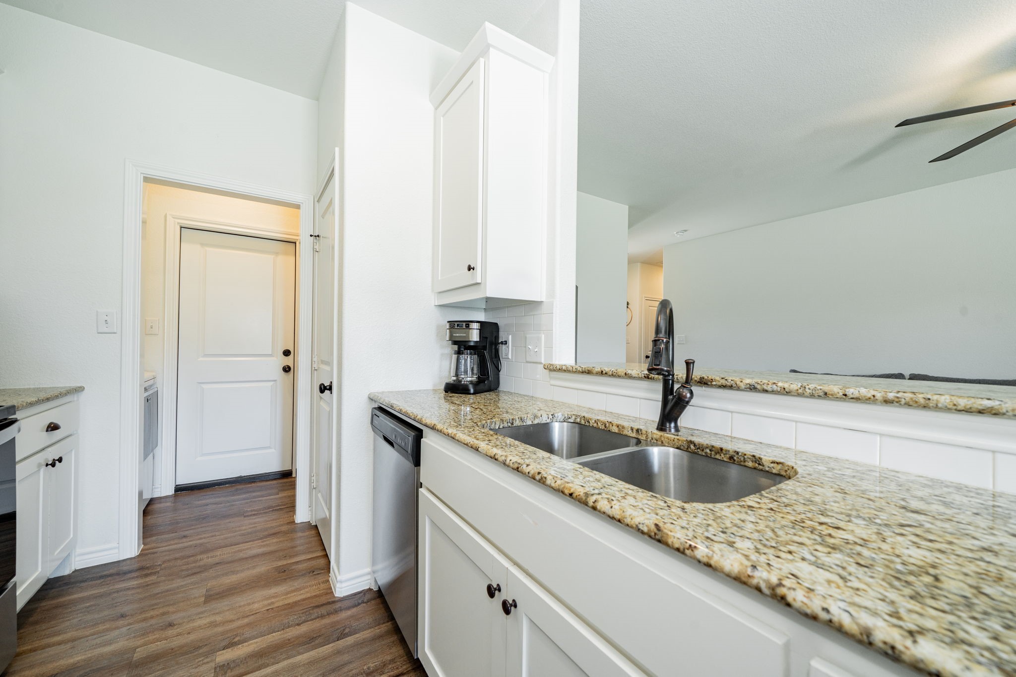 2901 Emma Lane