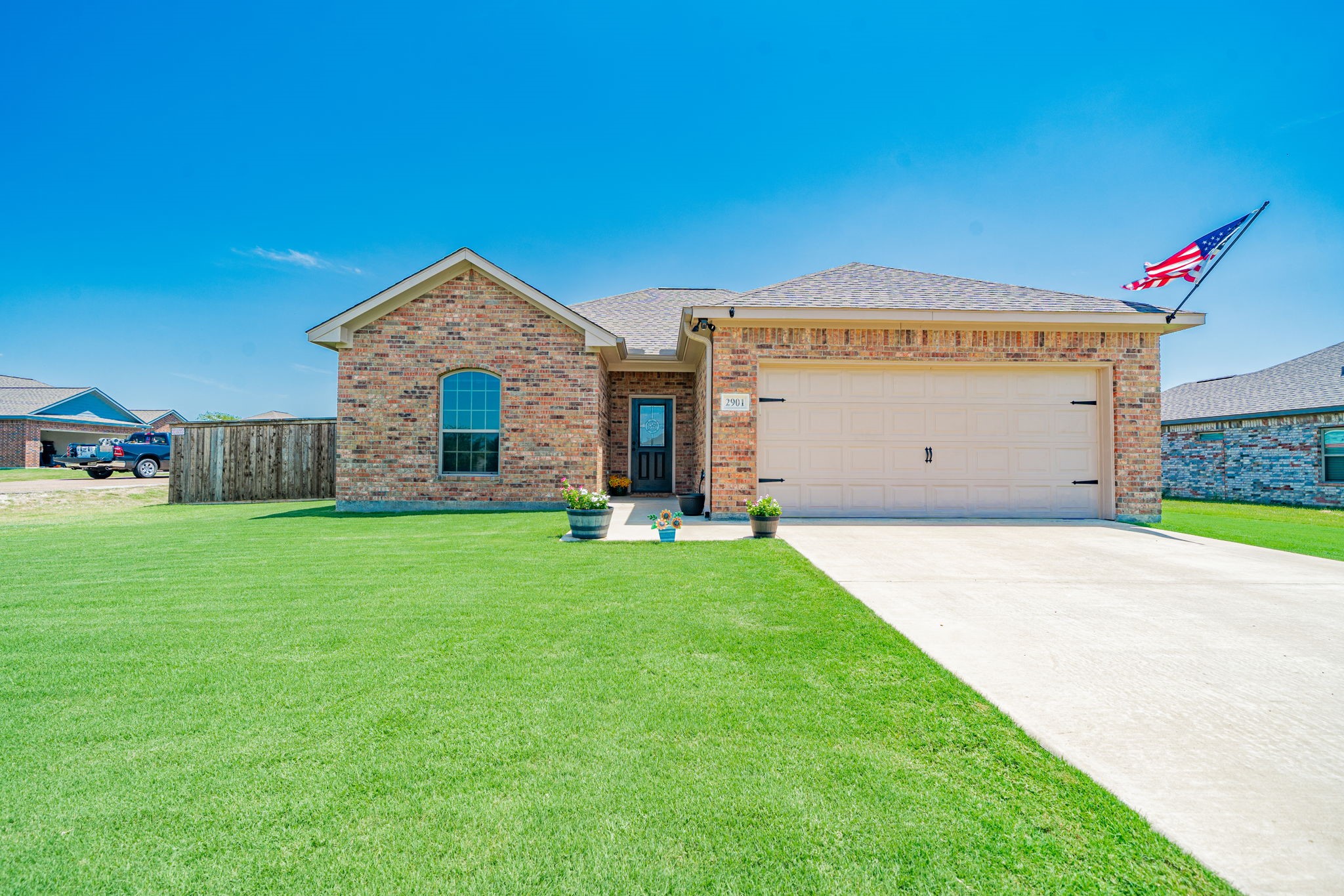 2901 Emma Lane