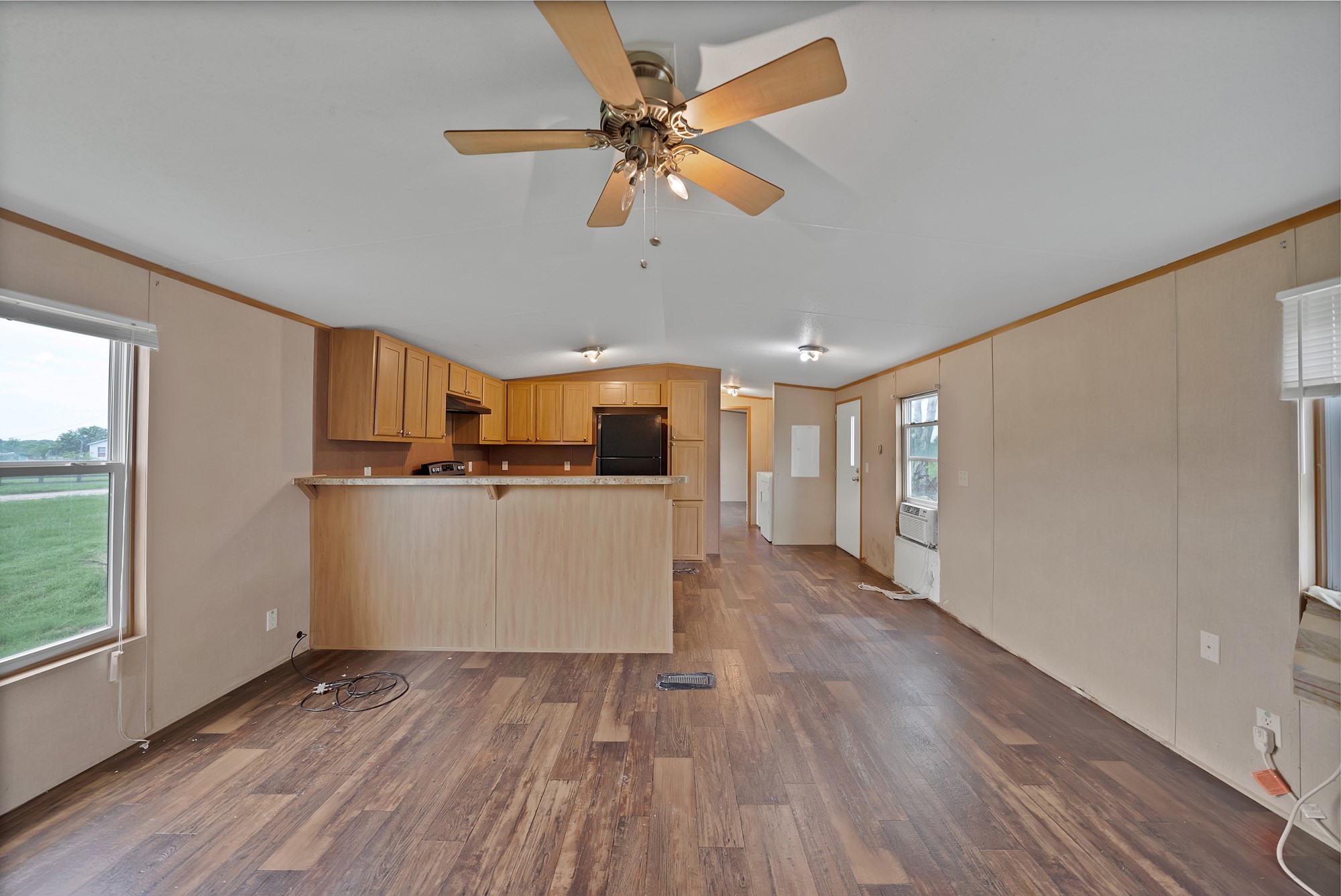 6571 Private Road 2270