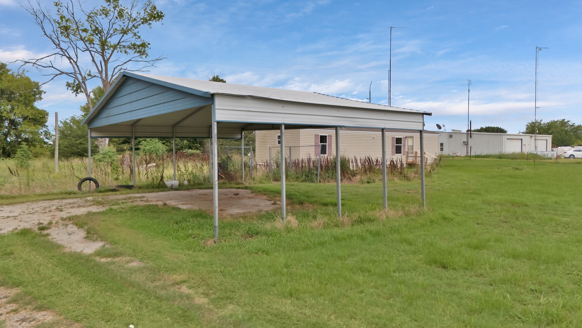 6571 Private Road 2270