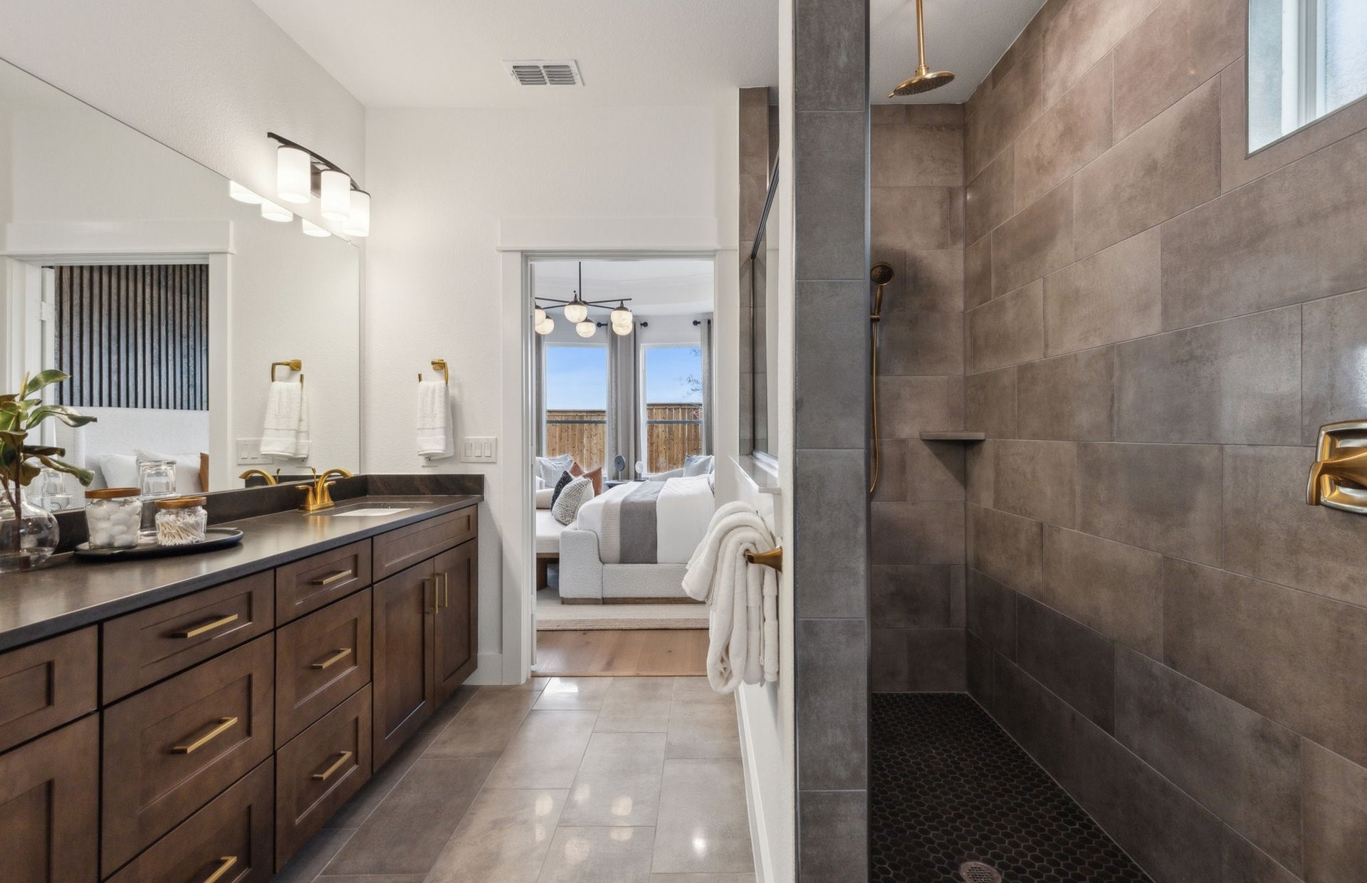 3501 Aberavon Street