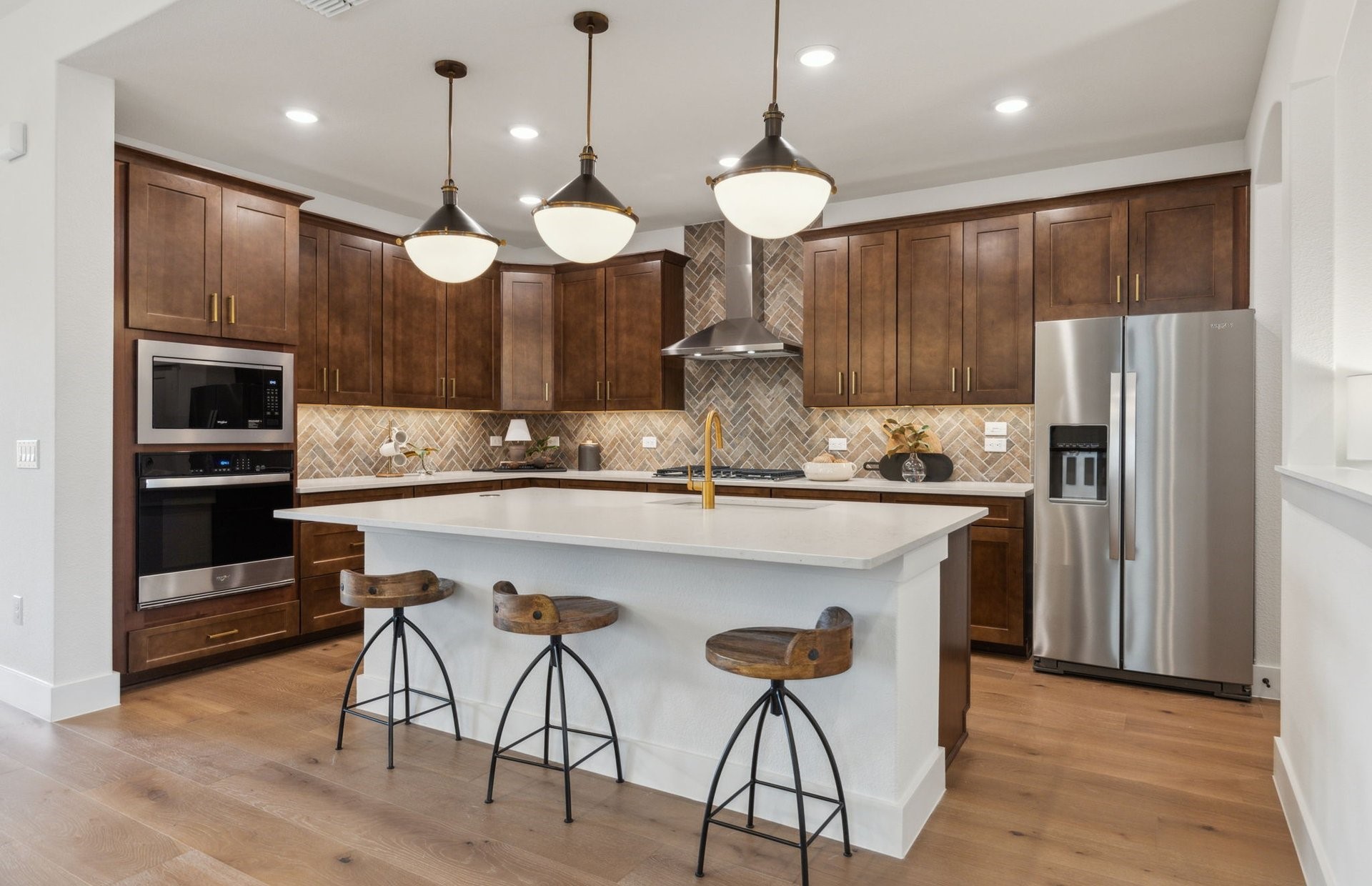 3501 Aberavon Street