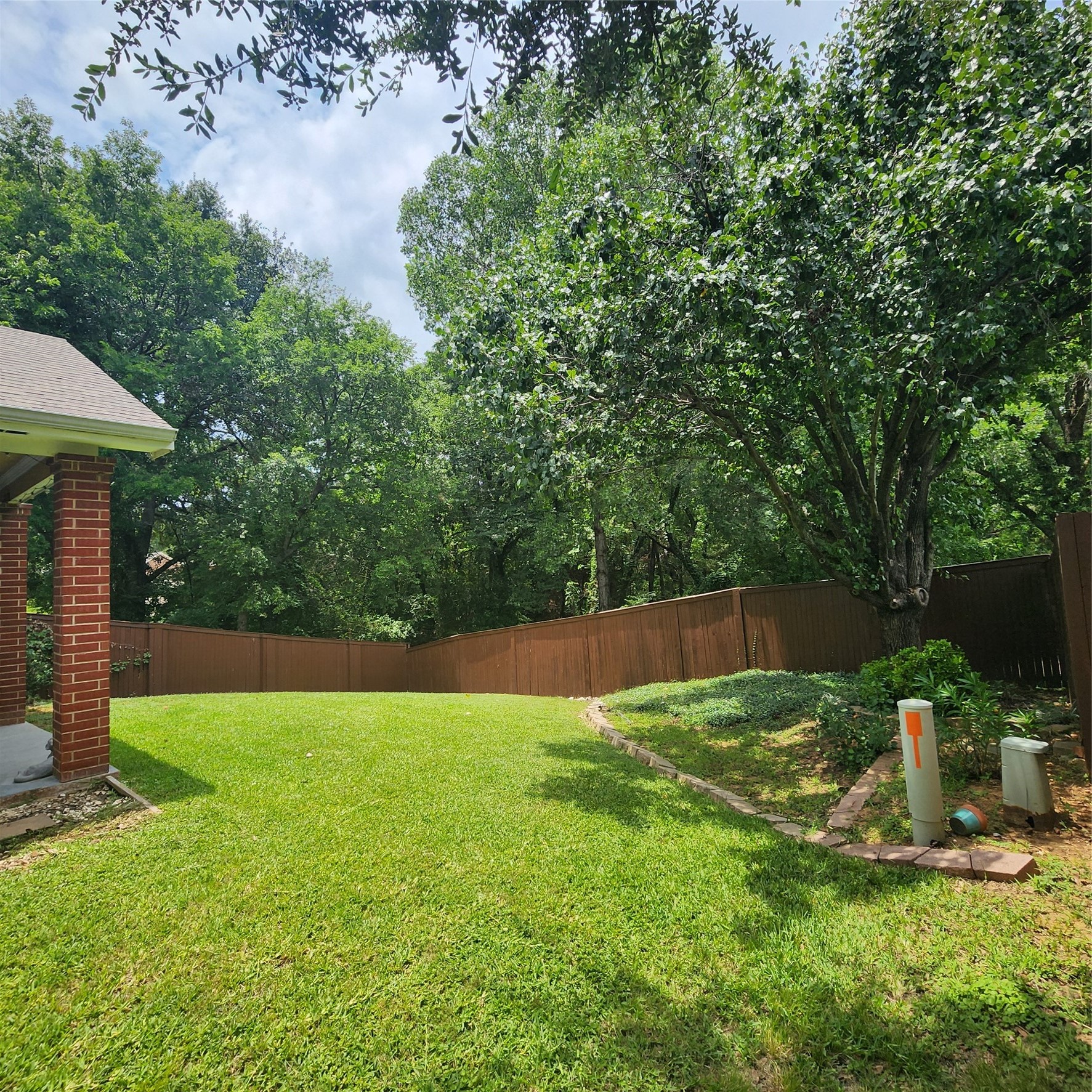 1104 Summerbrook Drive