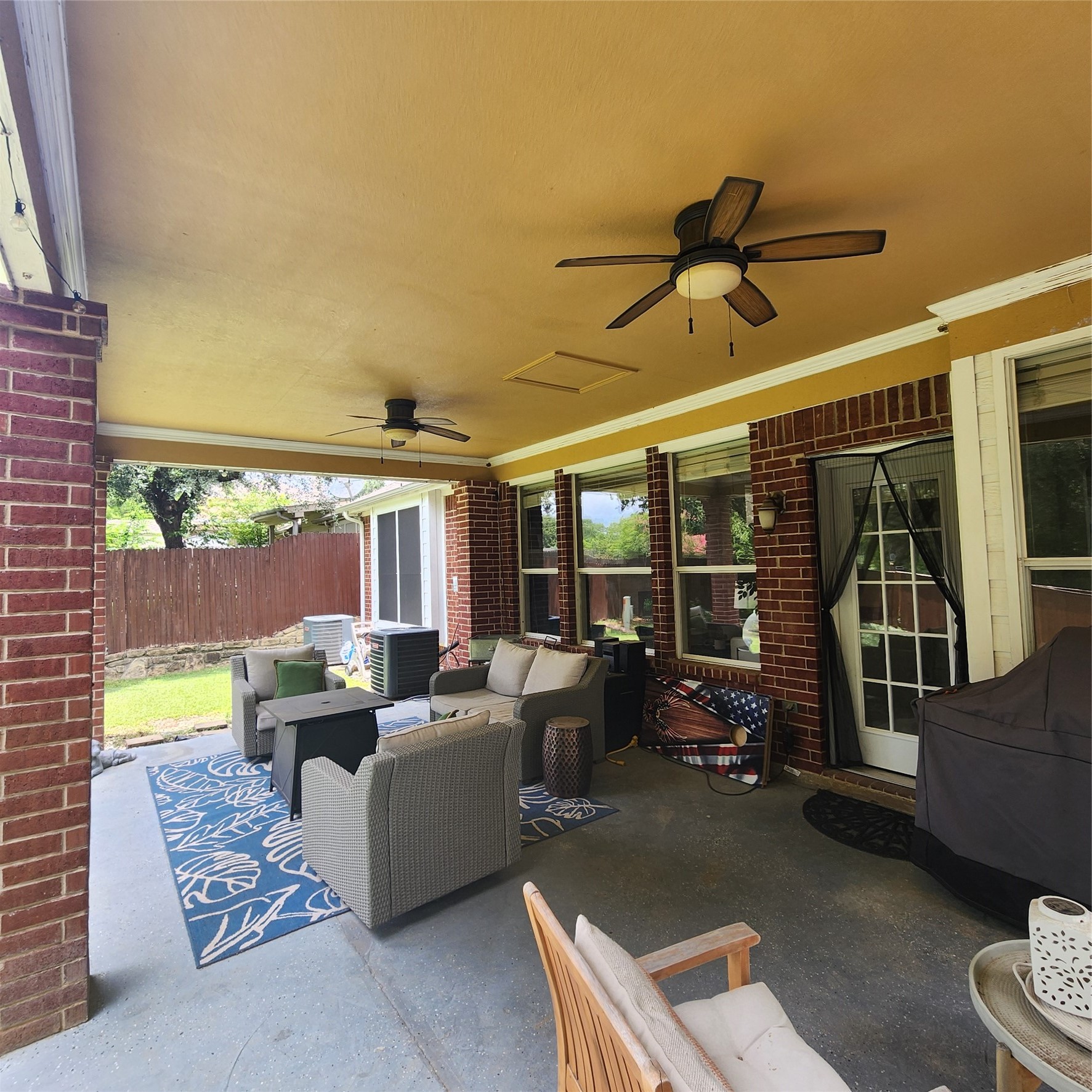 1104 Summerbrook Drive