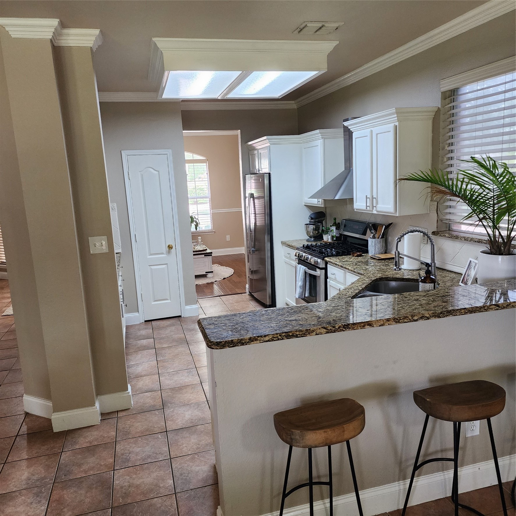 1104 Summerbrook Drive