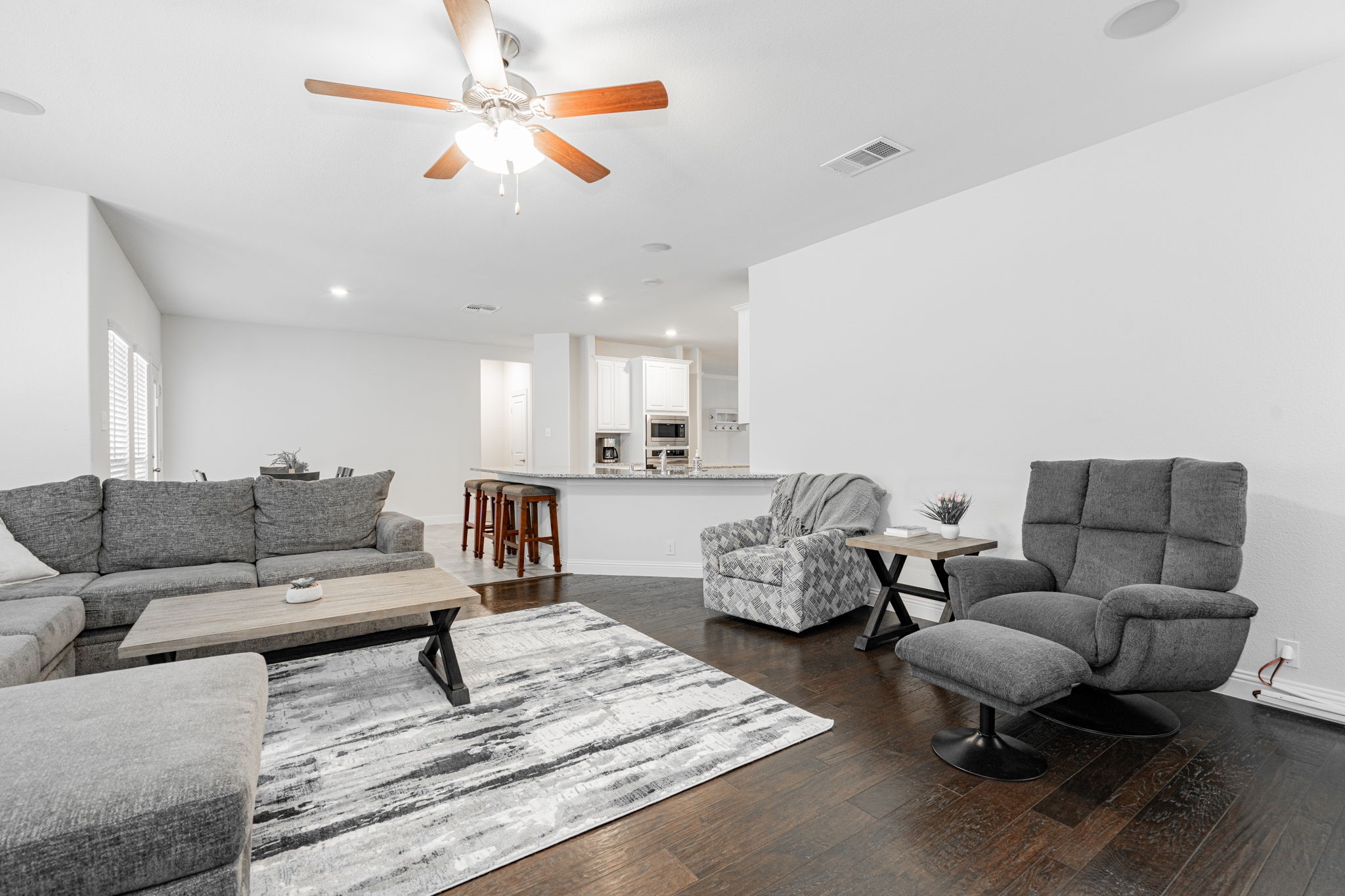 1406 San Bruno Court