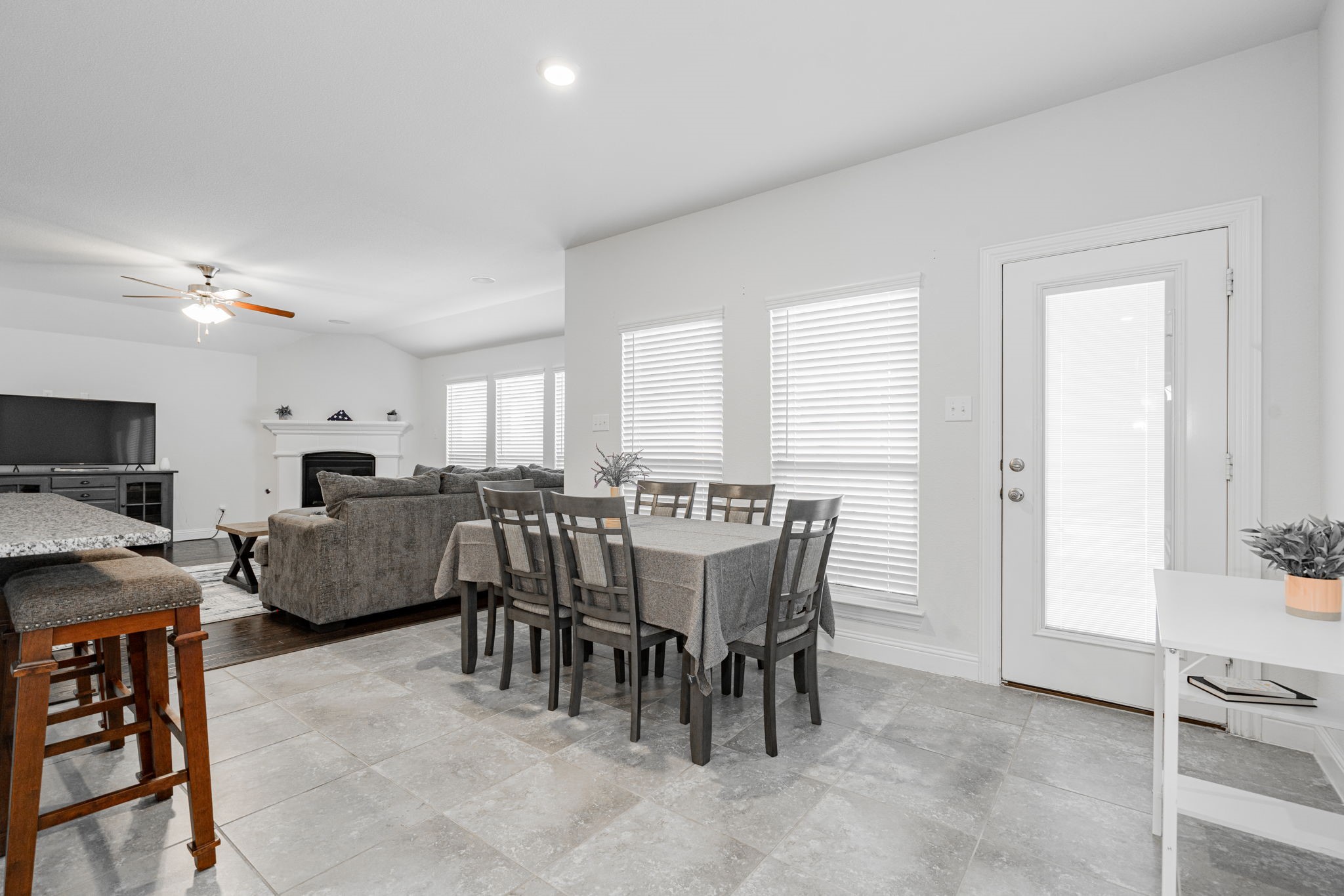 1406 San Bruno Court