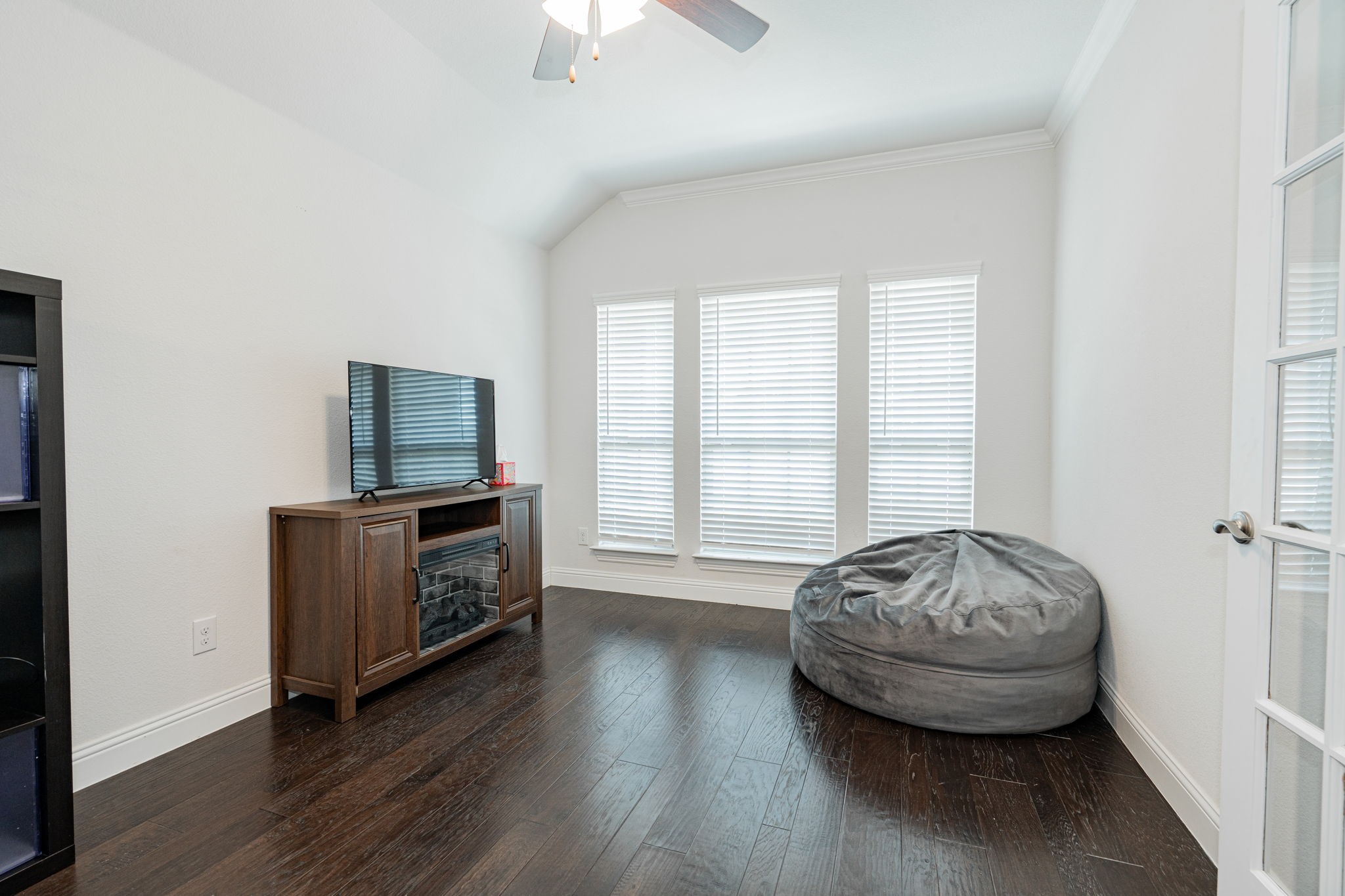 1406 San Bruno Court