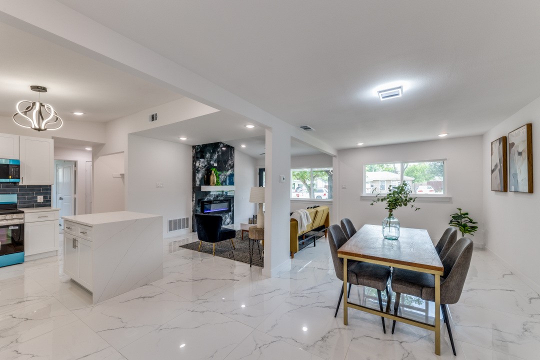 621 Seneca Drive