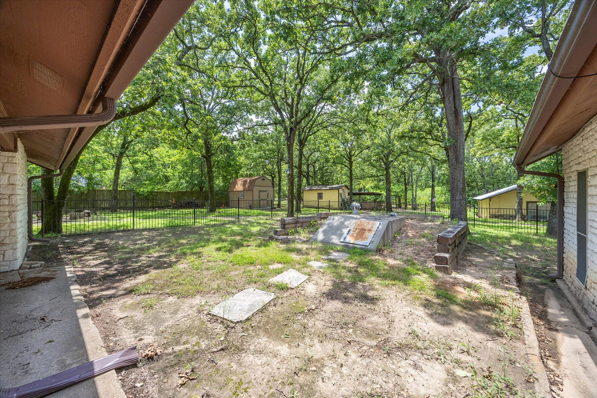 9580 Brockrim Lane