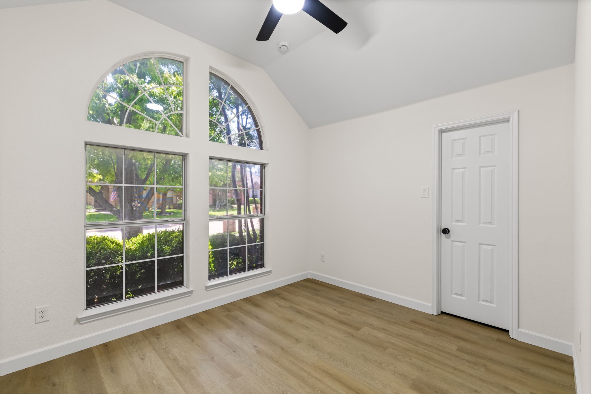 2705 Zoeller Drive