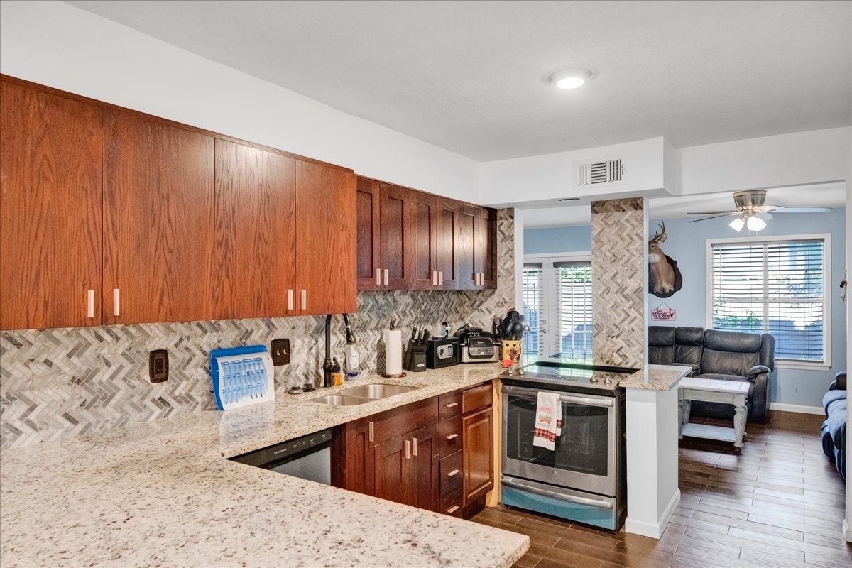834 Clarissa Place