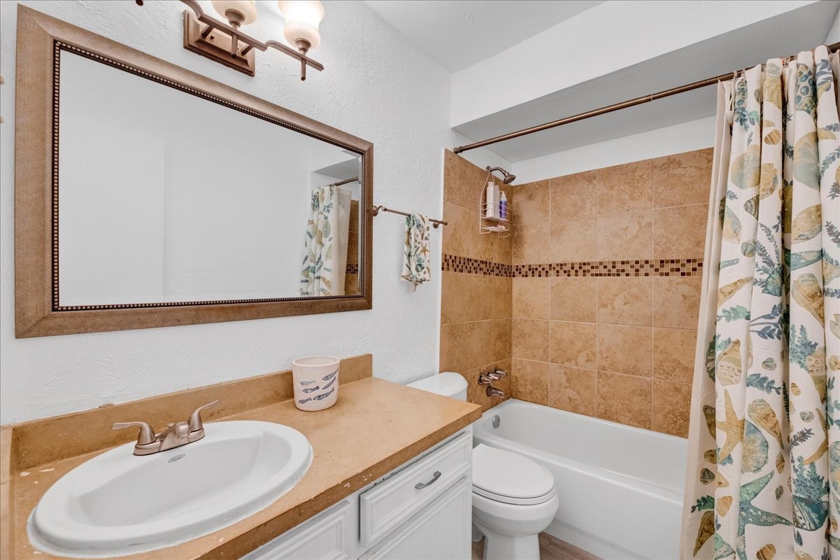 834 Clarissa Place