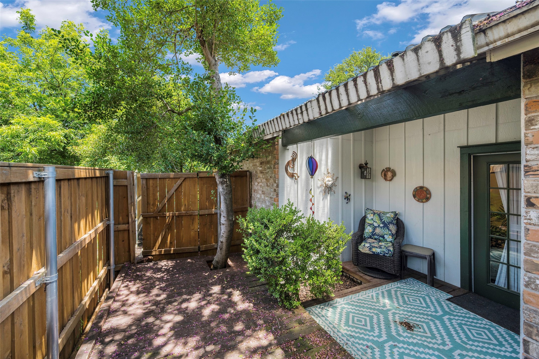 3007 Raintree Drive