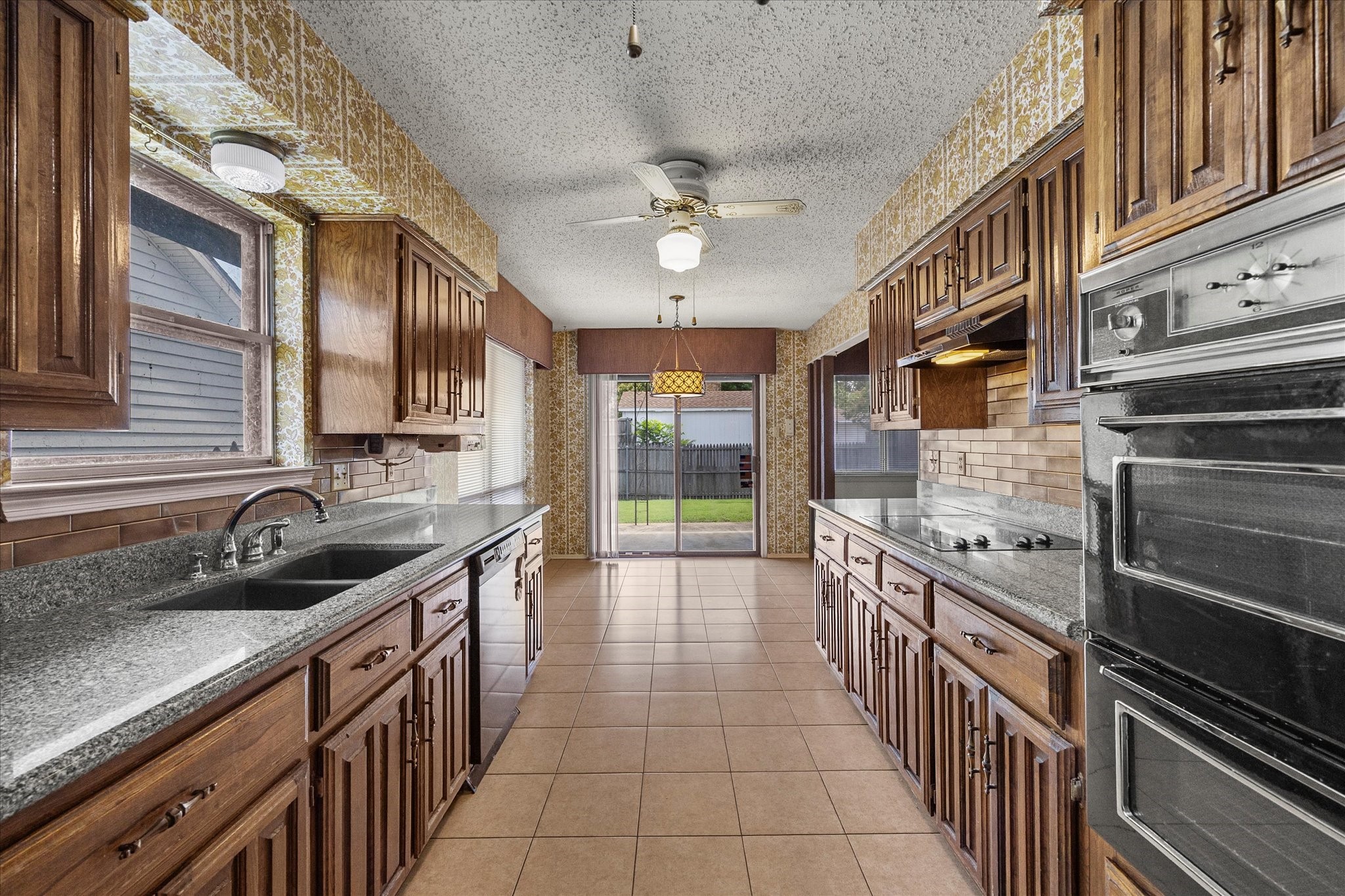 5321 Barcelona Drive