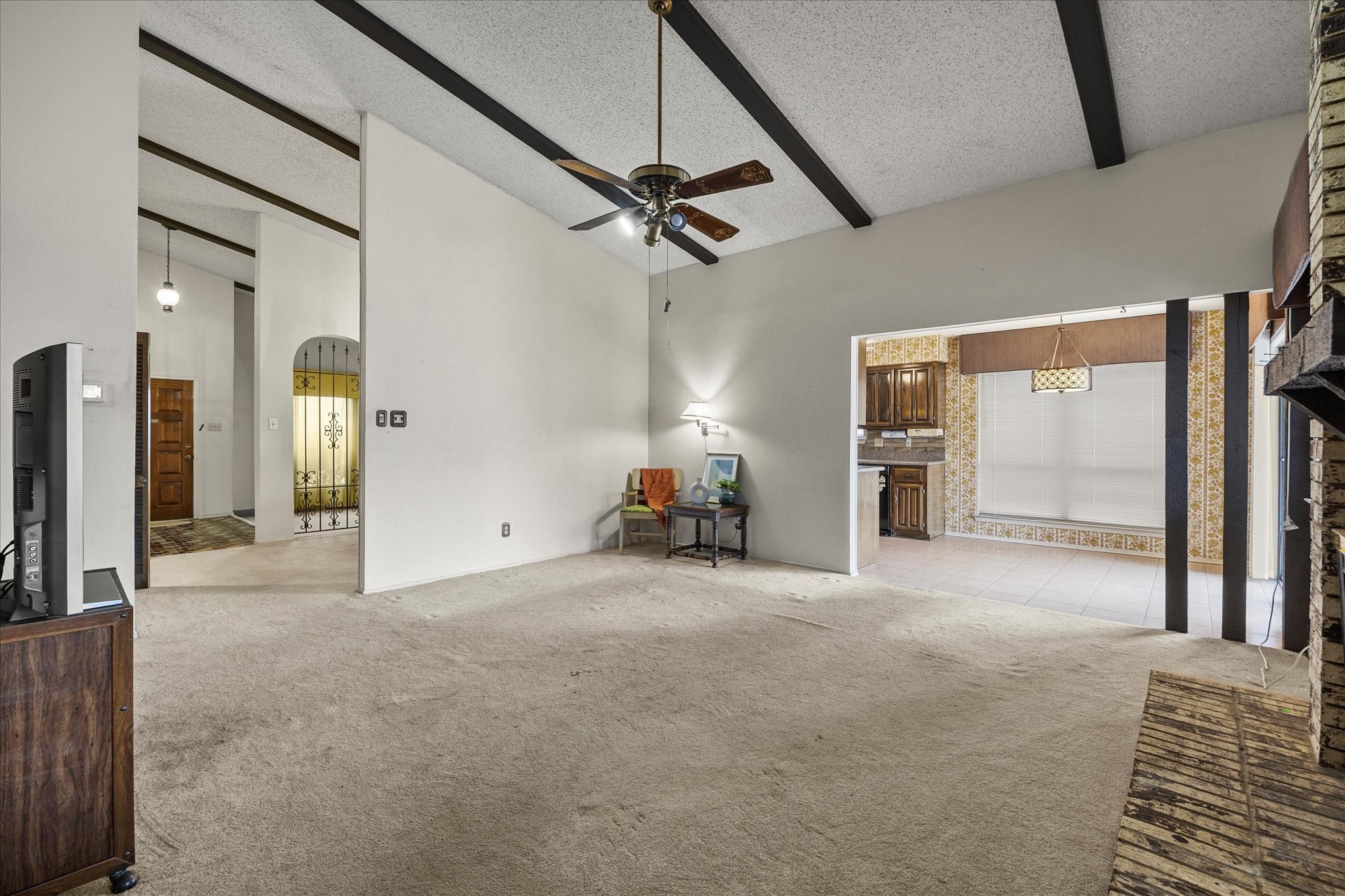 5321 Barcelona Drive