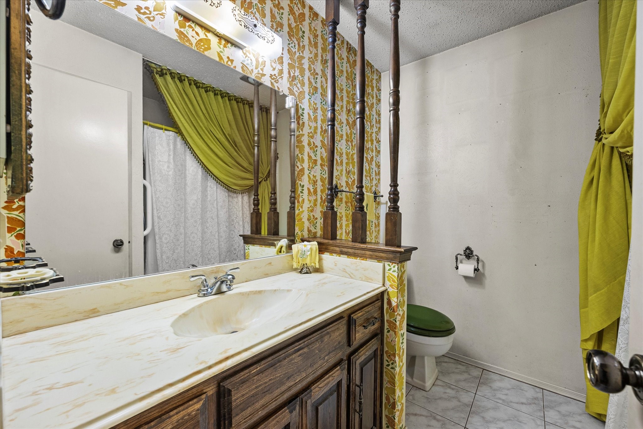 5321 Barcelona Drive