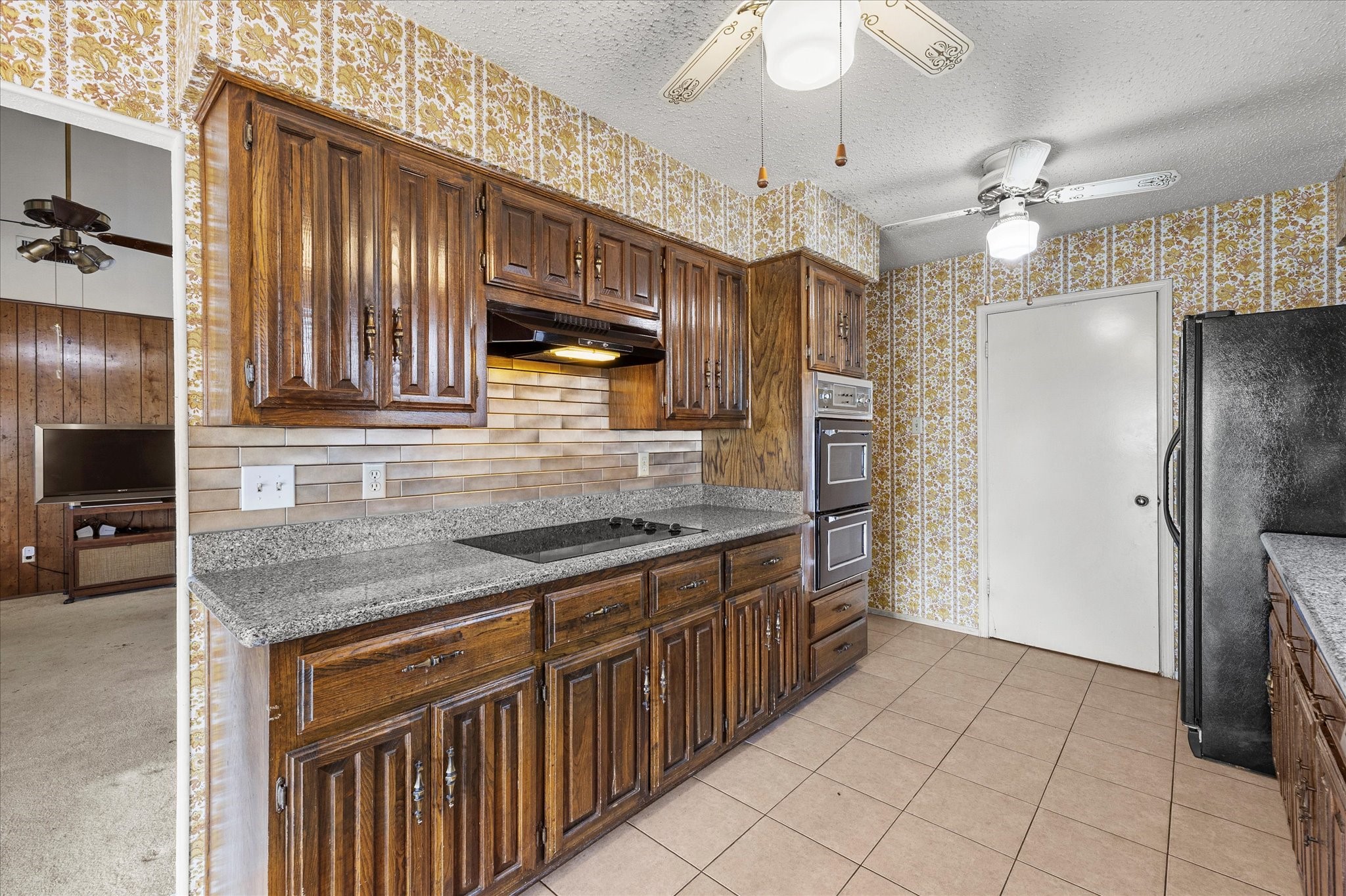 5321 Barcelona Drive