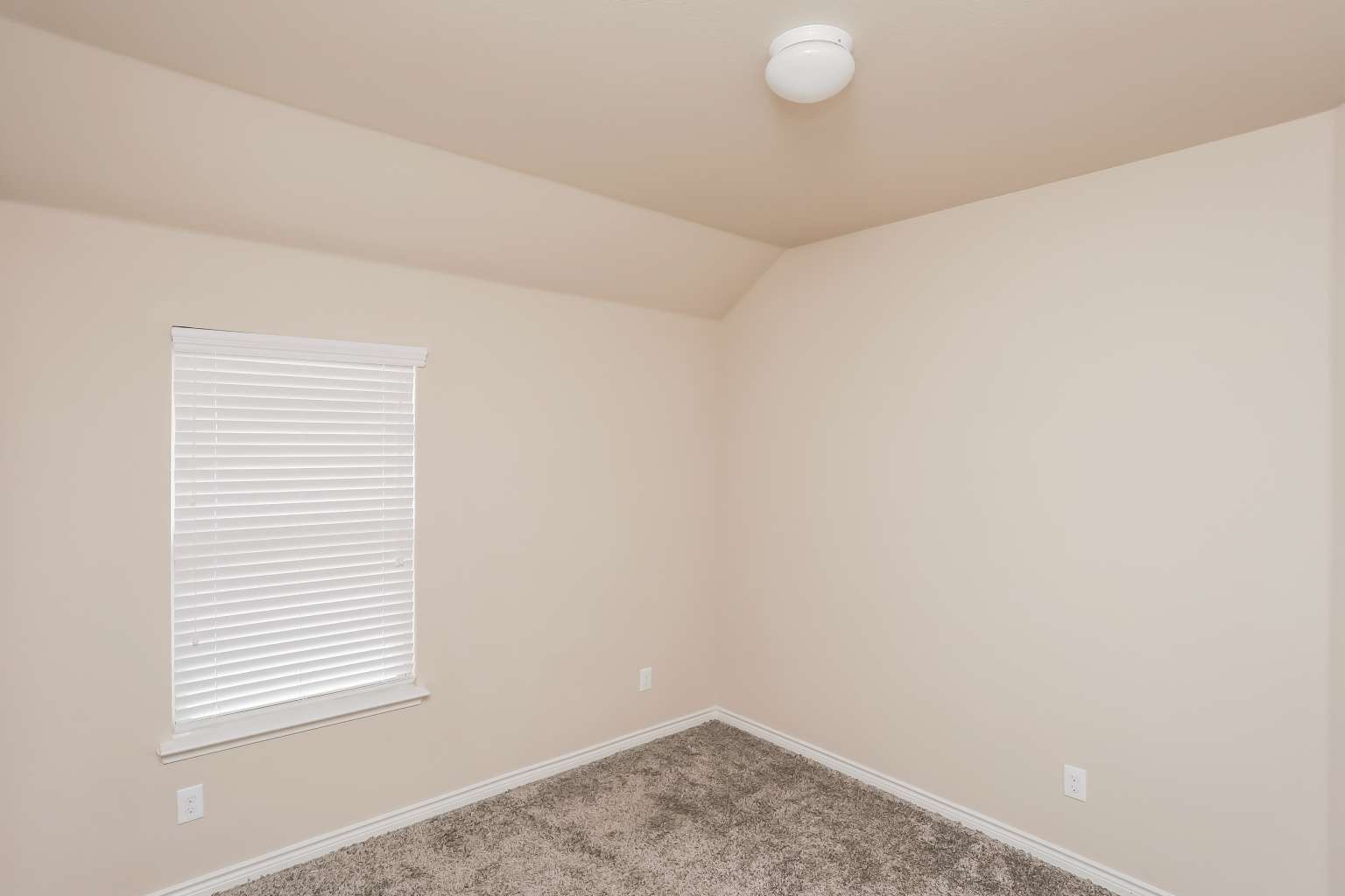 556 La Grange Drive
